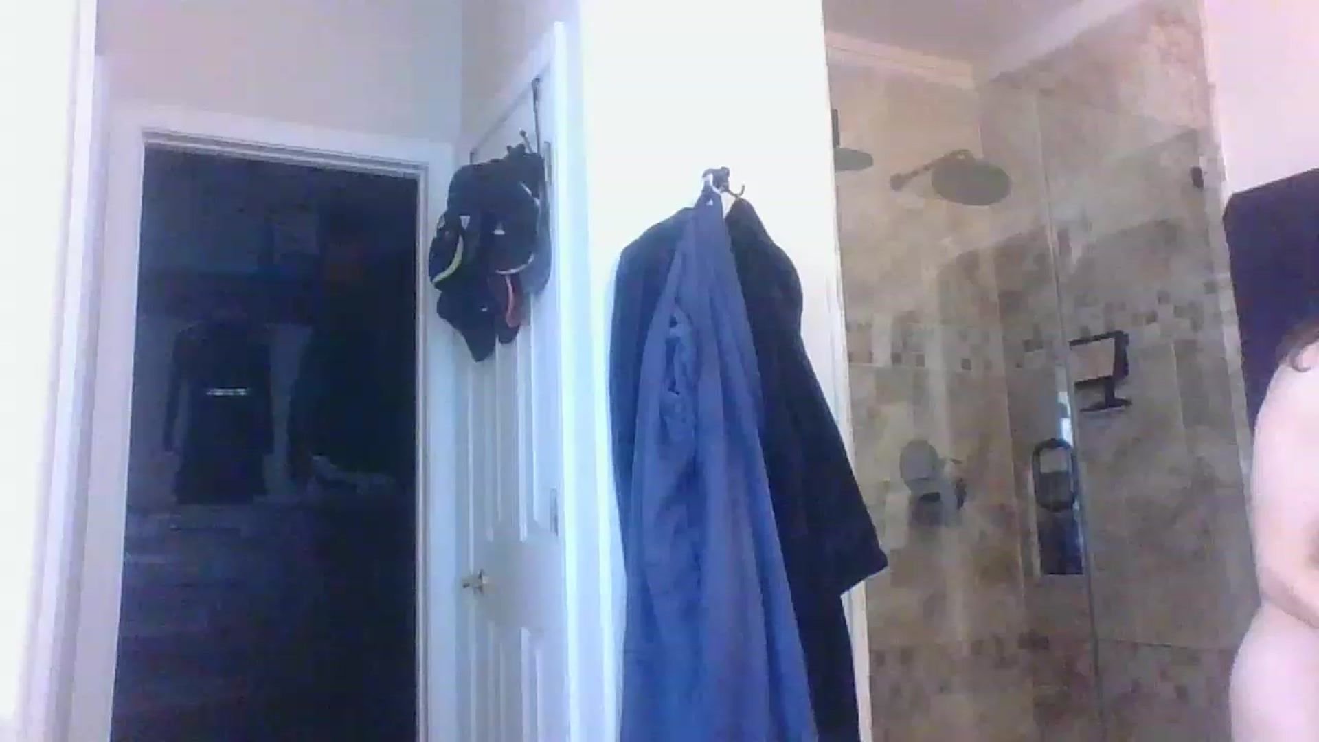 Gallery image thumbnail from LVDOLL's myfreecams stream on, 03/21/2023, 17:53 image 5 of 20