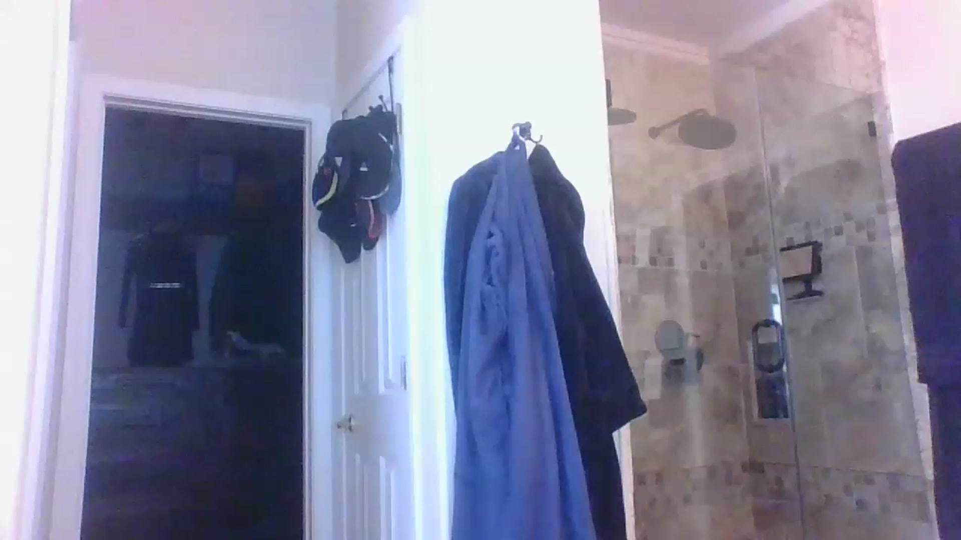 Gallery image thumbnail from LVDOLL's myfreecams stream on, 03/21/2023, 17:53 image 12 of 20