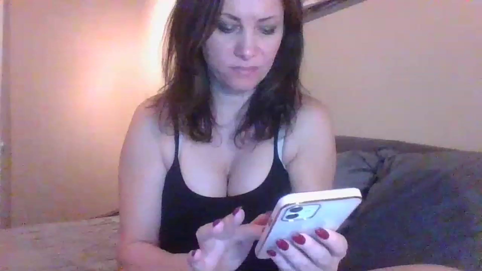 Gallery image thumbnail from LVDOLL's myfreecams stream on, 03/22/2023, 03:06 image 20 of 20