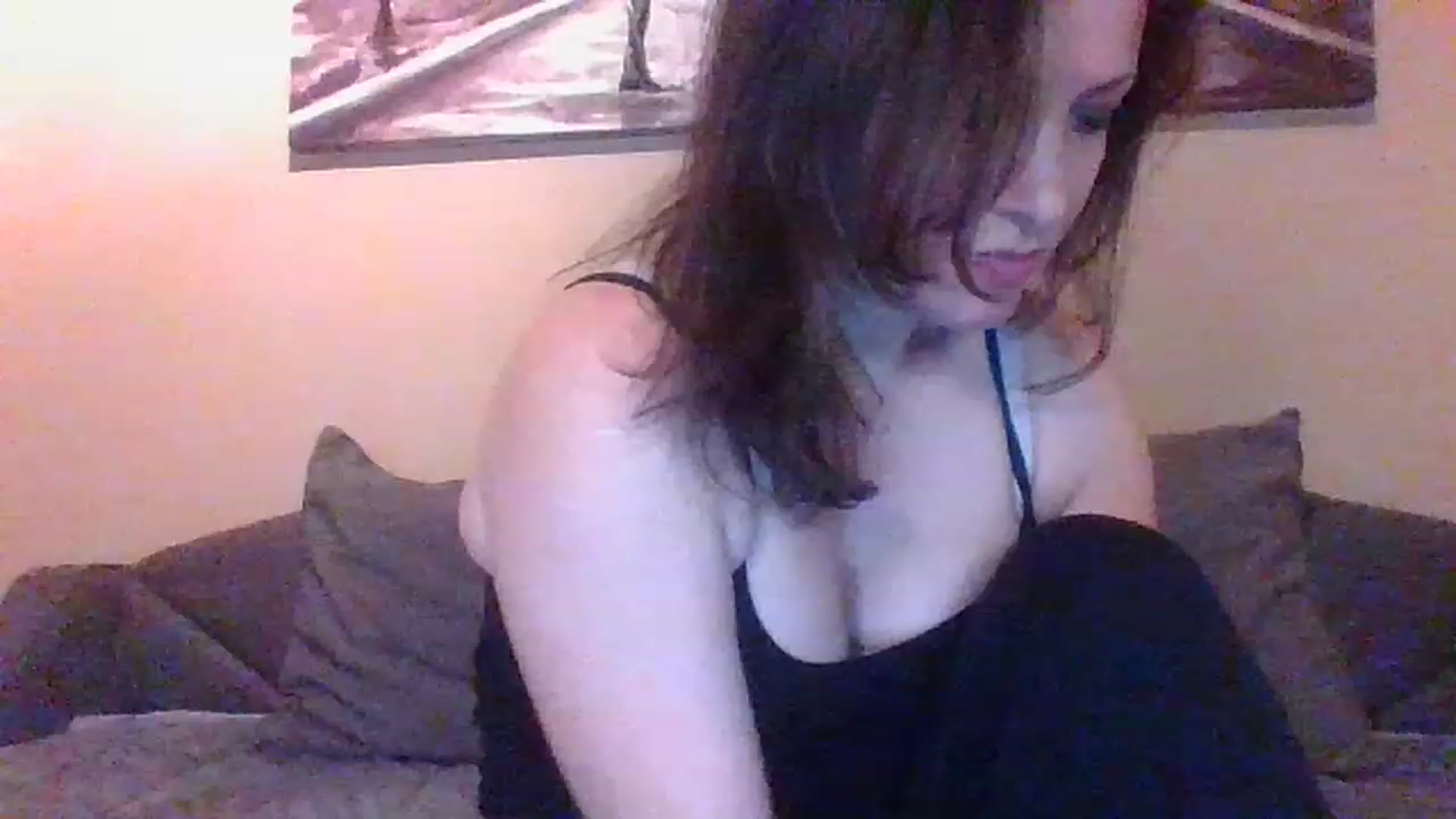 Gallery image thumbnail from LVDOLL's myfreecams stream on, 03/22/2023, 03:06 image 3 of 20