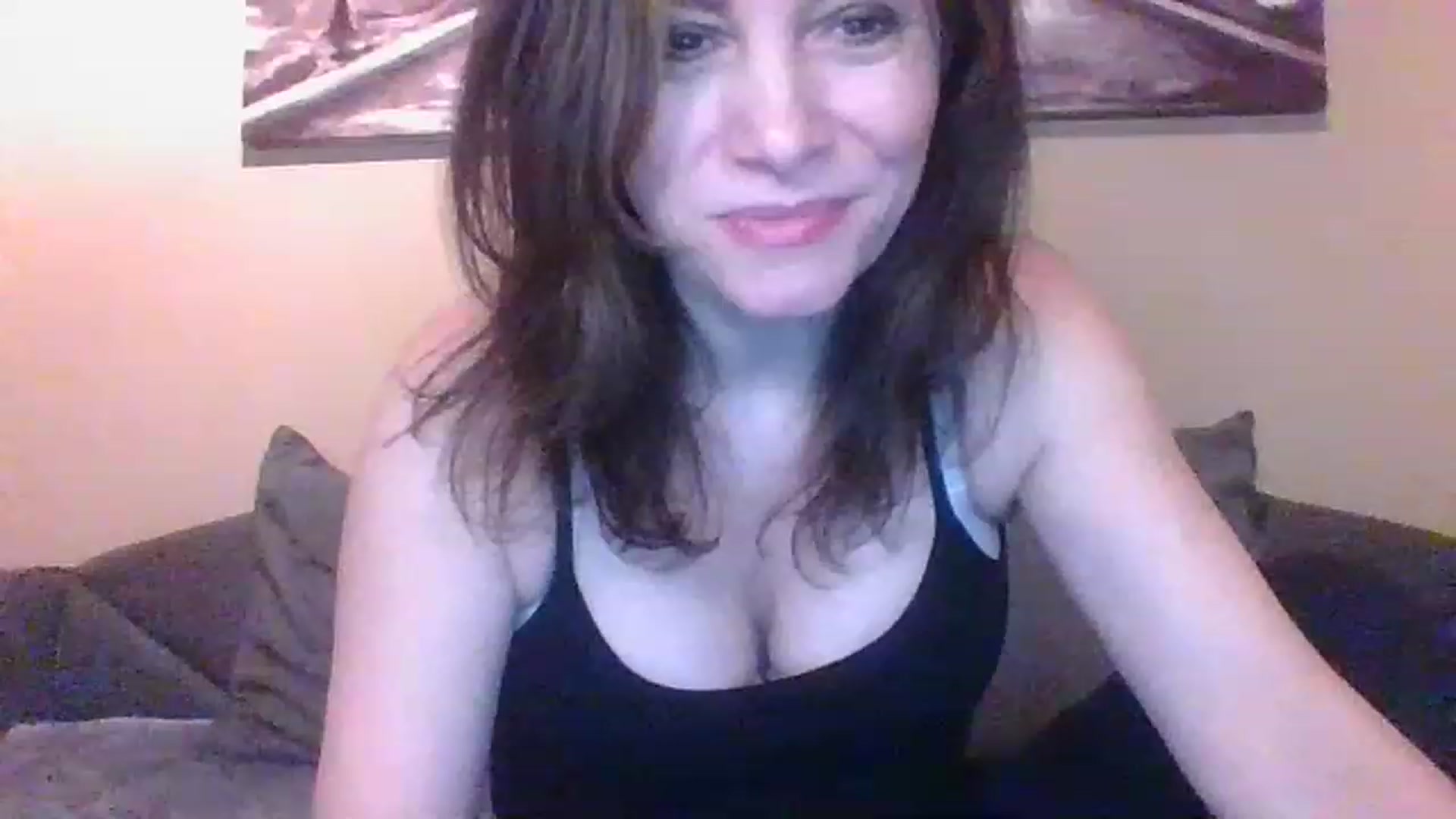 Gallery image thumbnail from LVDOLL's myfreecams stream on, 03/22/2023, 03:06 image 1 of 20