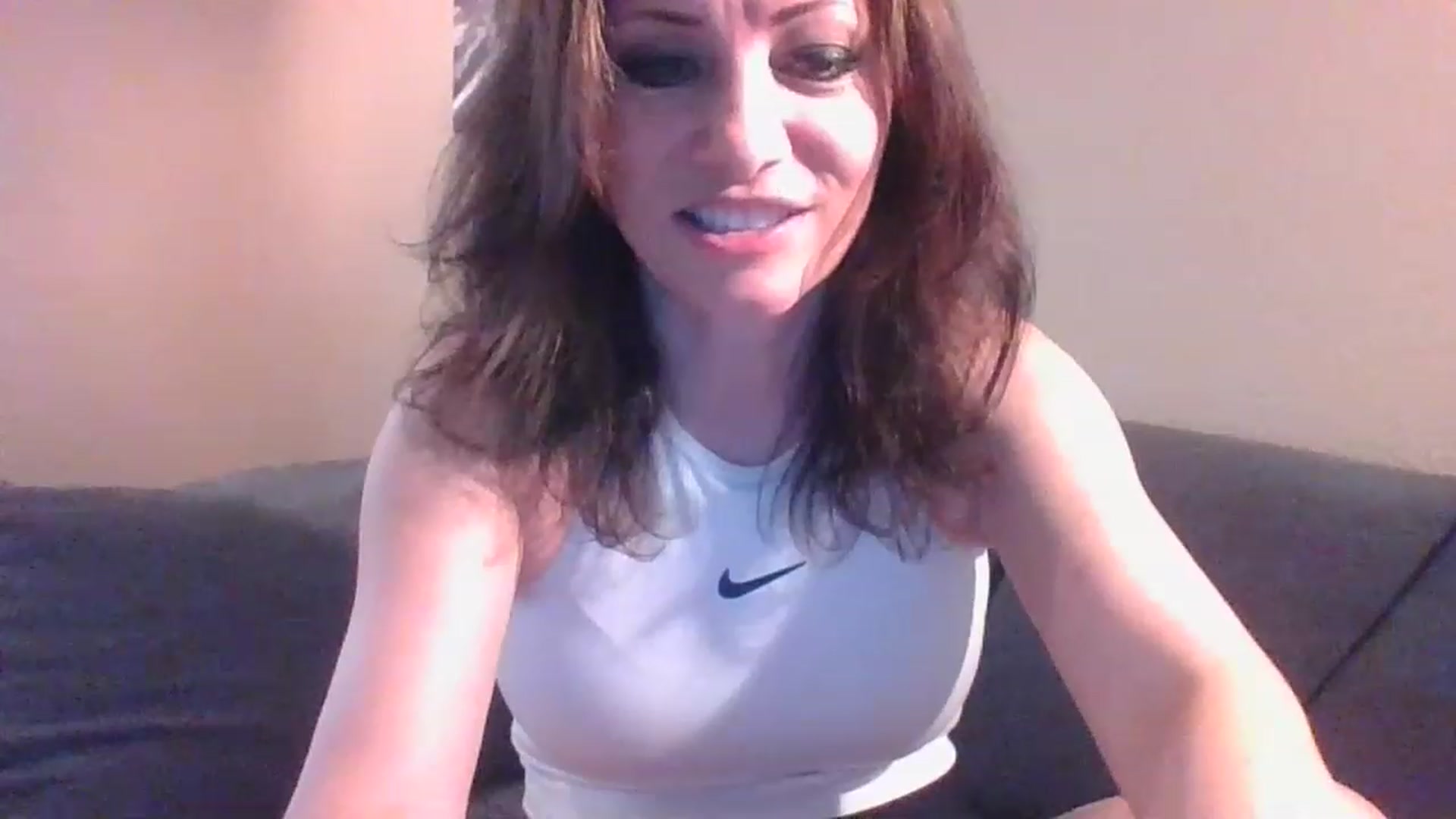 Gallery image thumbnail from LVDOLL's myfreecams stream on, 03/25/2023, 20:42 image 14 of 20