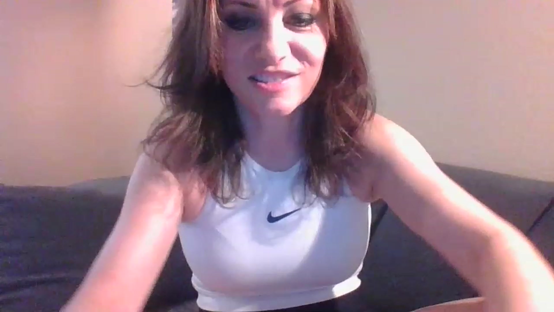 Gallery image thumbnail from LVDOLL's myfreecams stream on, 03/25/2023, 20:42 image 6 of 20