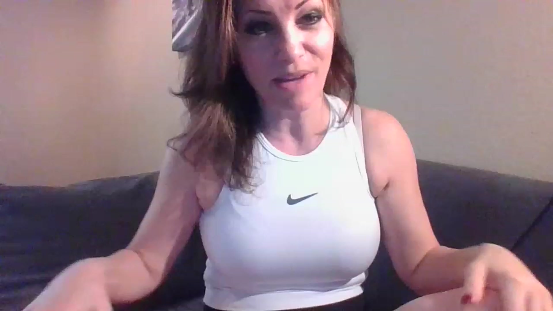 Gallery image thumbnail from LVDOLL's myfreecams stream on, 03/25/2023, 20:42 image 16 of 20