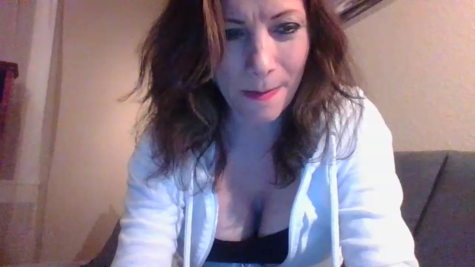 Gallery image thumbnail from LVDOLL's myfreecams stream on, 03/28/2023, 04:26 image 15 of 20