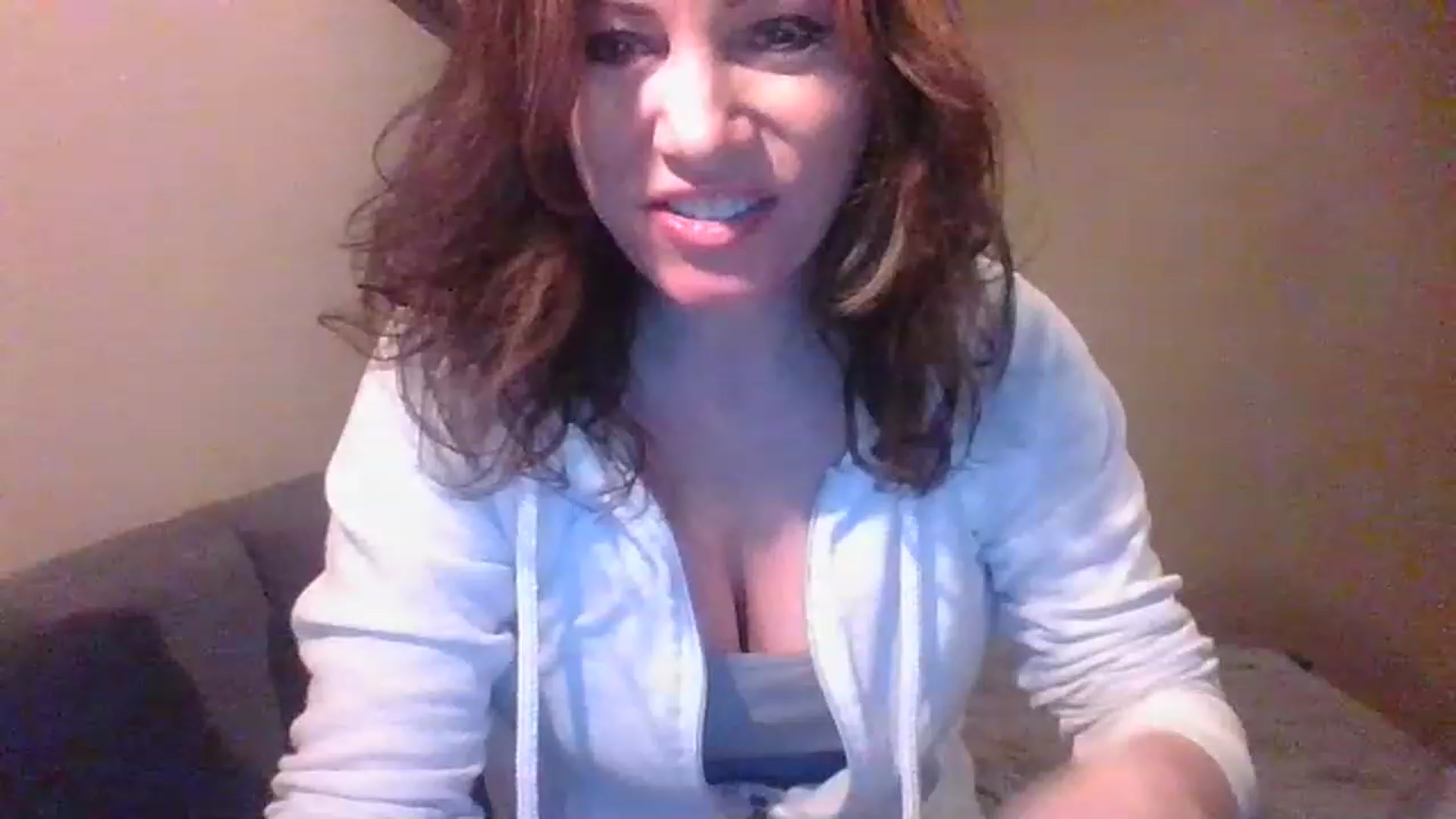 Gallery image thumbnail from LVDOLL's myfreecams stream on, 03/30/2023, 01:55 image 3 of 20