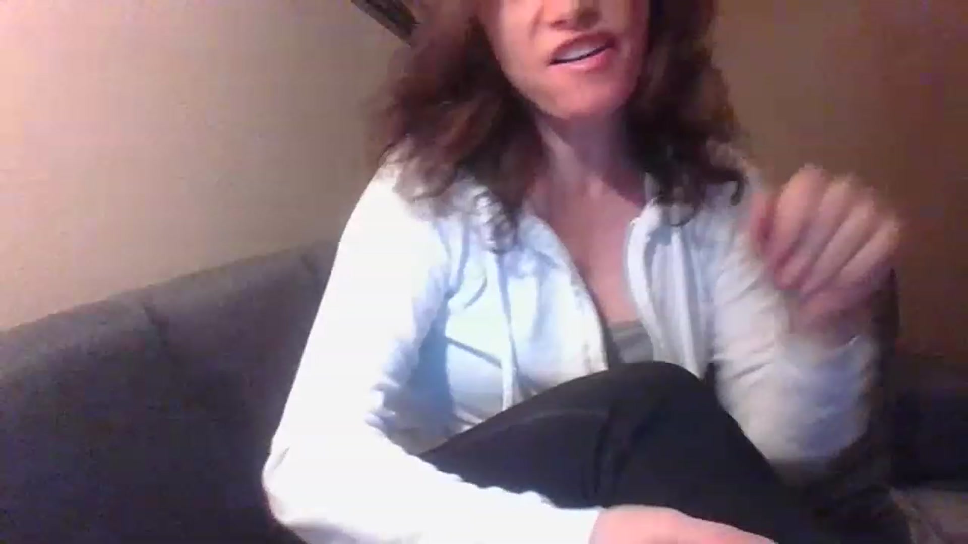 Gallery image thumbnail from LVDOLL's myfreecams stream on, 03/30/2023, 01:55 image 14 of 20