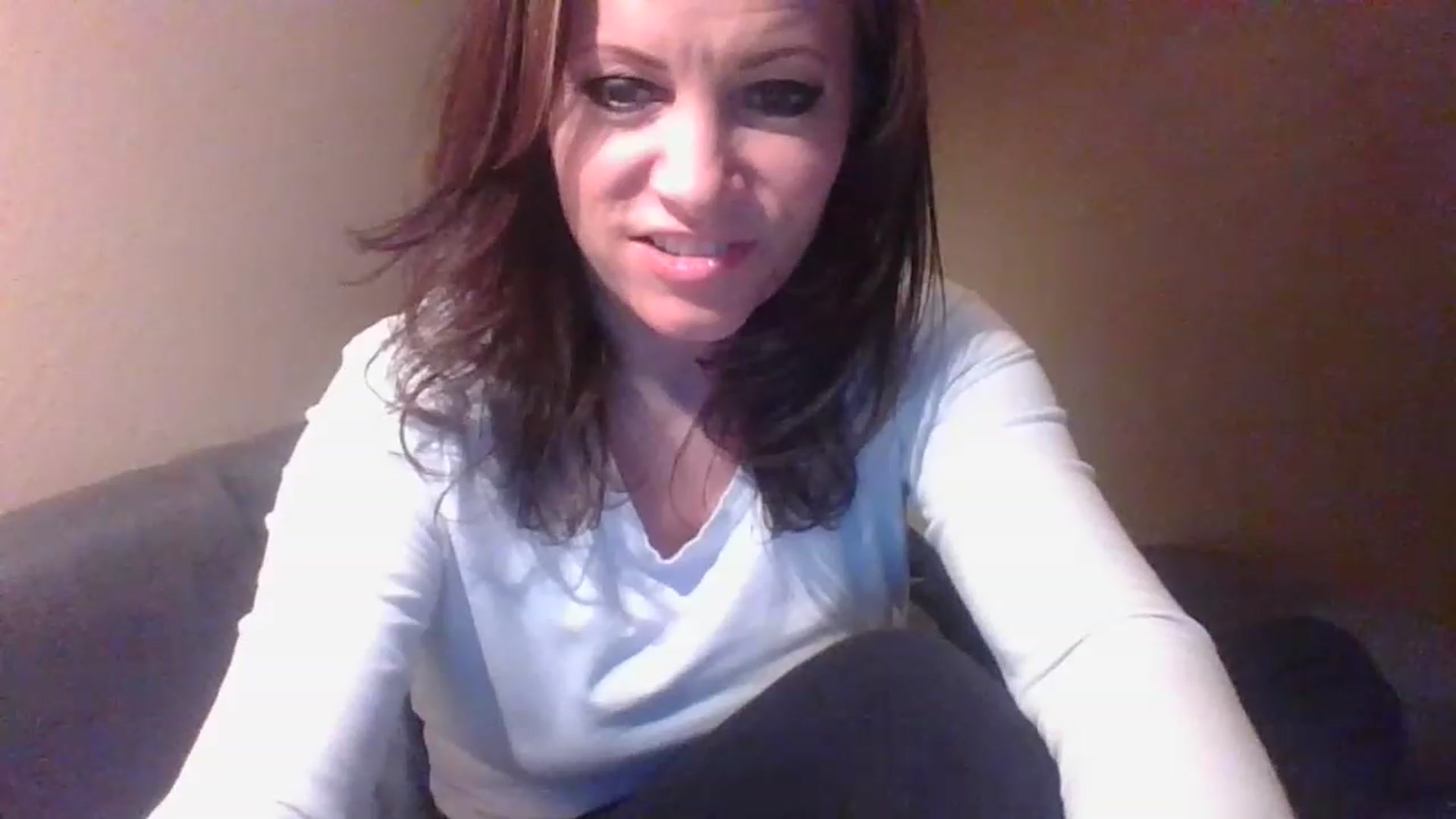 Gallery image thumbnail from LVDOLL's myfreecams stream on, 03/31/2023, 04:28 image 8 of 20