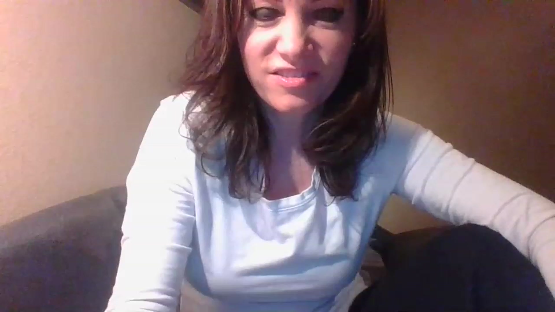 Gallery image thumbnail from LVDOLL's myfreecams stream on, 03/31/2023, 04:28 image 19 of 20