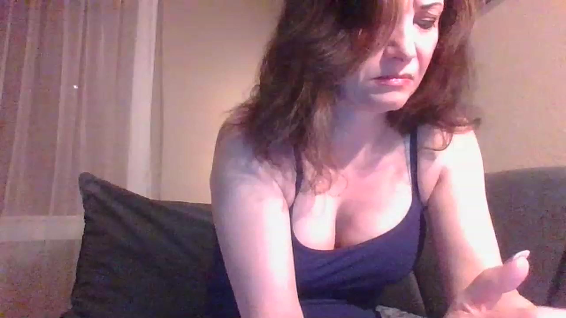 Gallery image thumbnail from LVDOLL's myfreecams stream on, 04/03/2023, 03:29 image 7 of 20