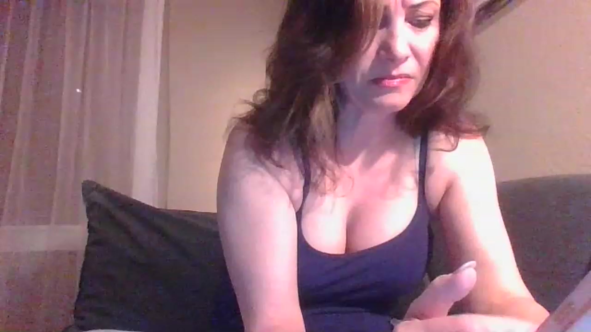 Gallery image thumbnail from LVDOLL's myfreecams stream on, 04/03/2023, 03:29 image 5 of 20