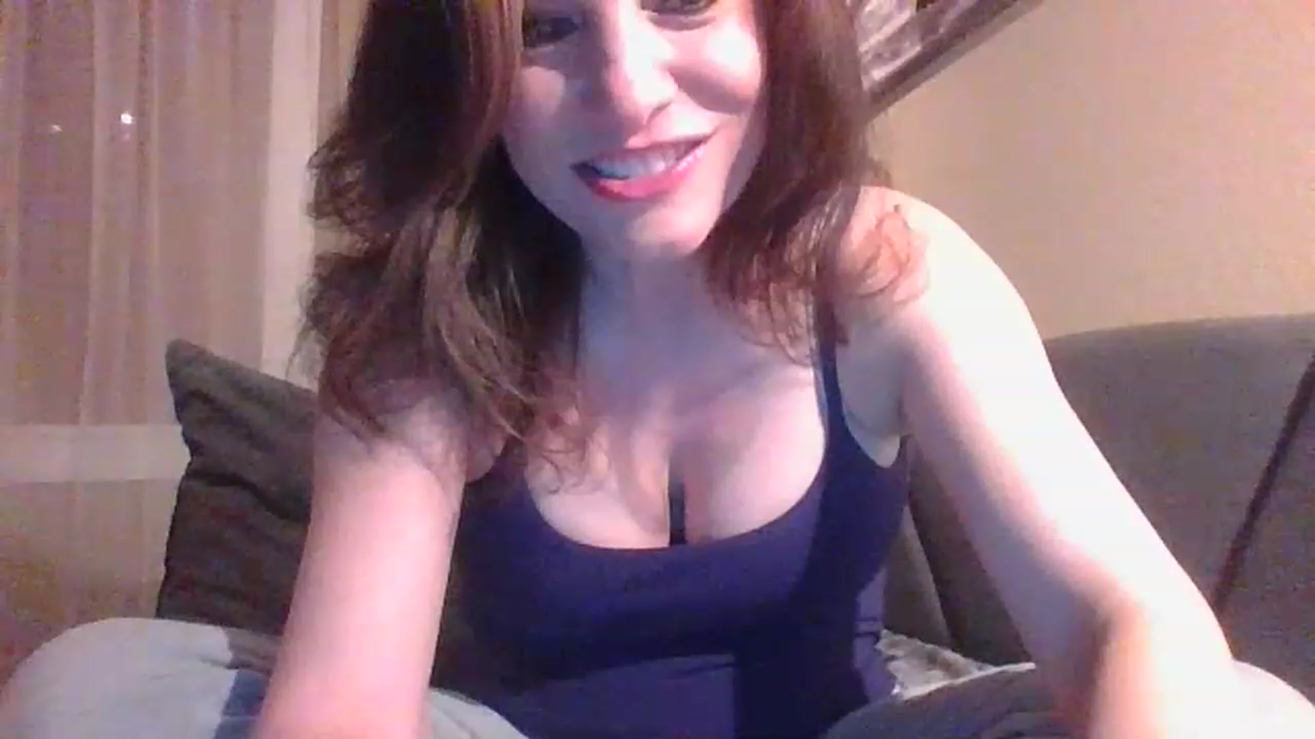 Gallery image thumbnail from LVDOLL's myfreecams stream on, 04/03/2023, 03:29 image 14 of 20