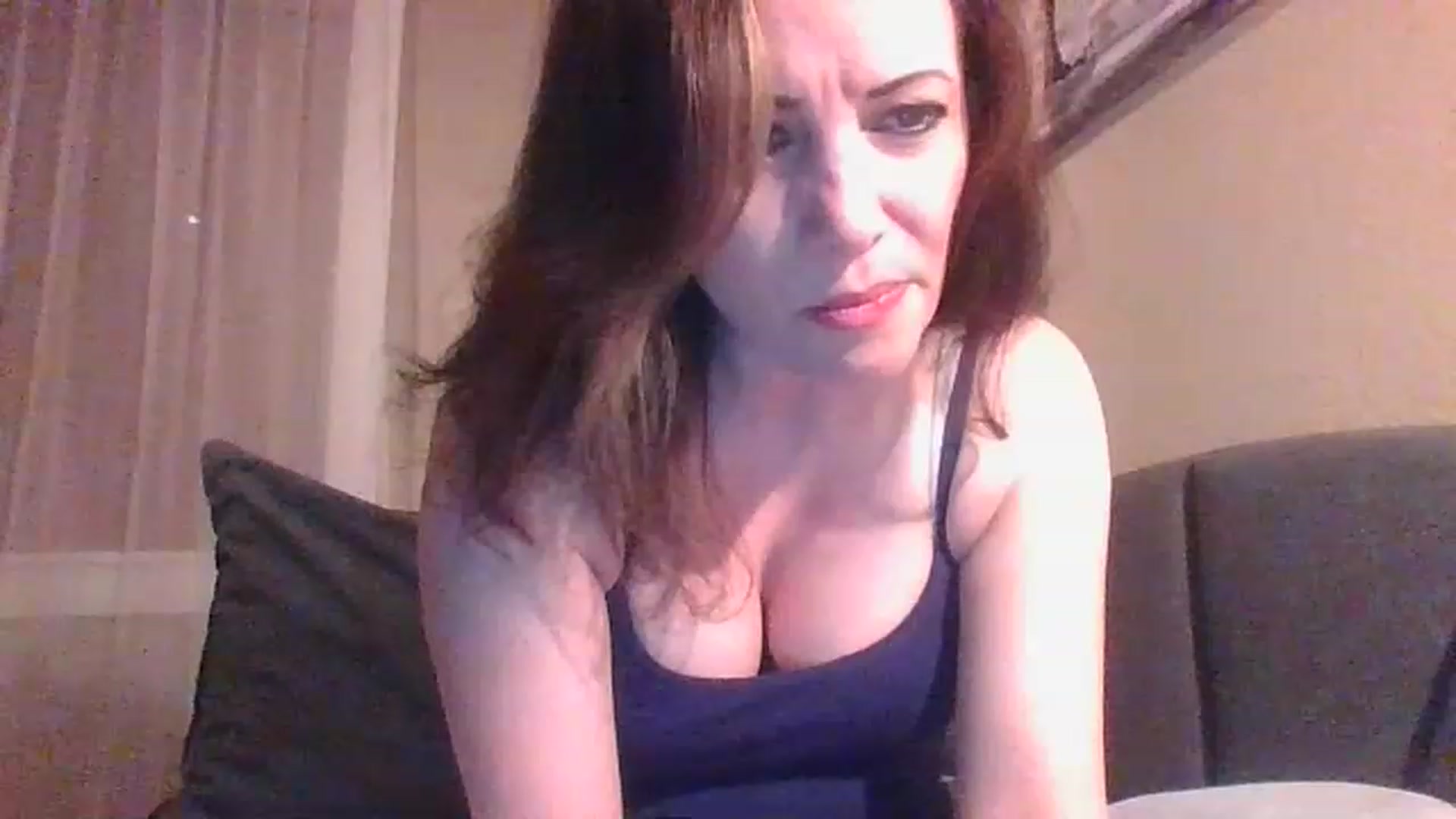 Gallery image thumbnail from LVDOLL's myfreecams stream on, 04/03/2023, 03:29 image 1 of 20