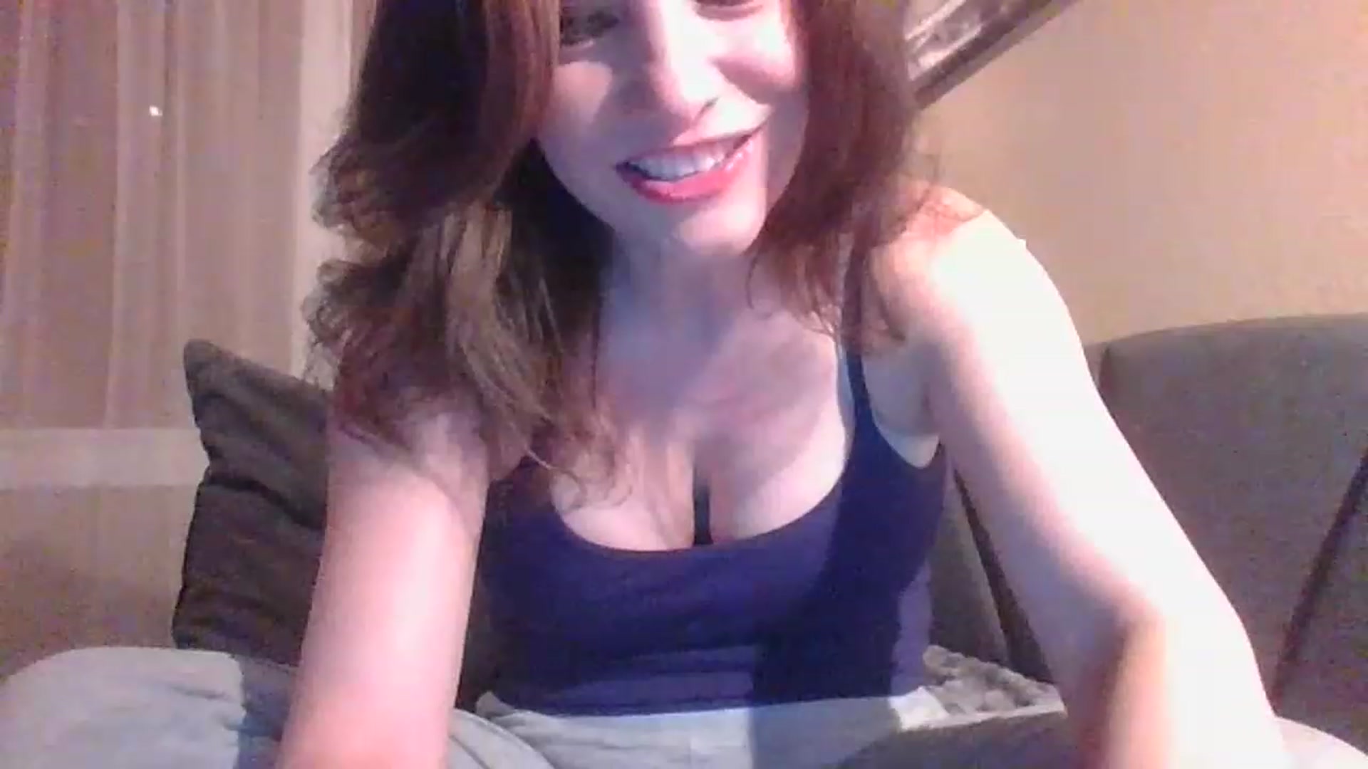Gallery image thumbnail from LVDOLL's myfreecams stream on, 04/03/2023, 03:29 image 13 of 20