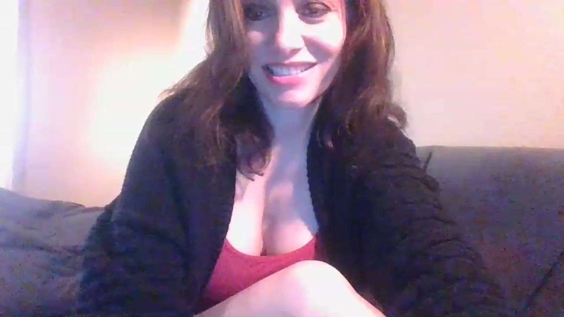 Gallery image thumbnail from LVDOLL's myfreecams stream on, 04/03/2023, 20:22 image 19 of 20