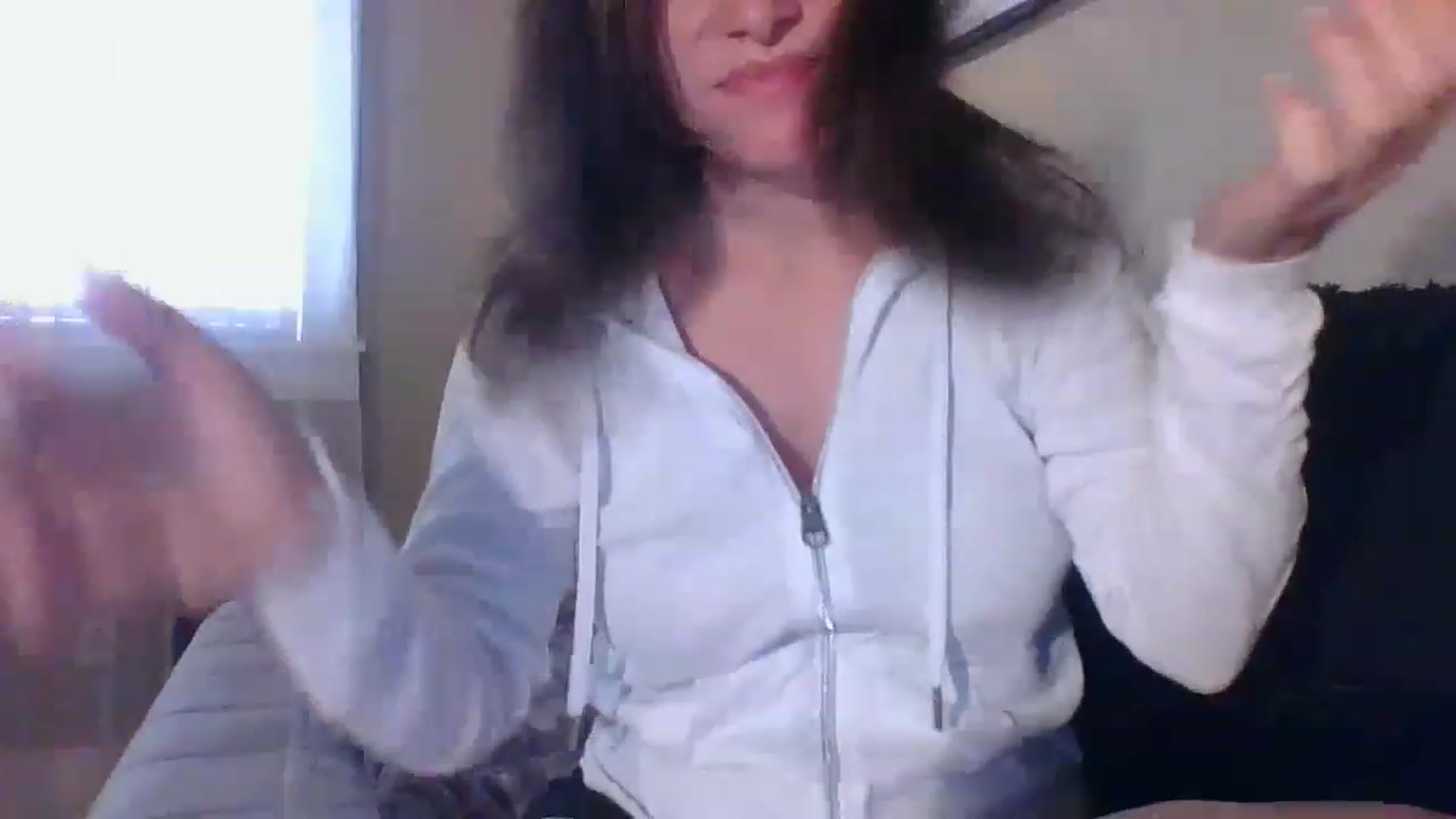 Gallery image thumbnail from LVDOLL's myfreecams stream on, 04/18/2023, 22:45 image 14 of 20