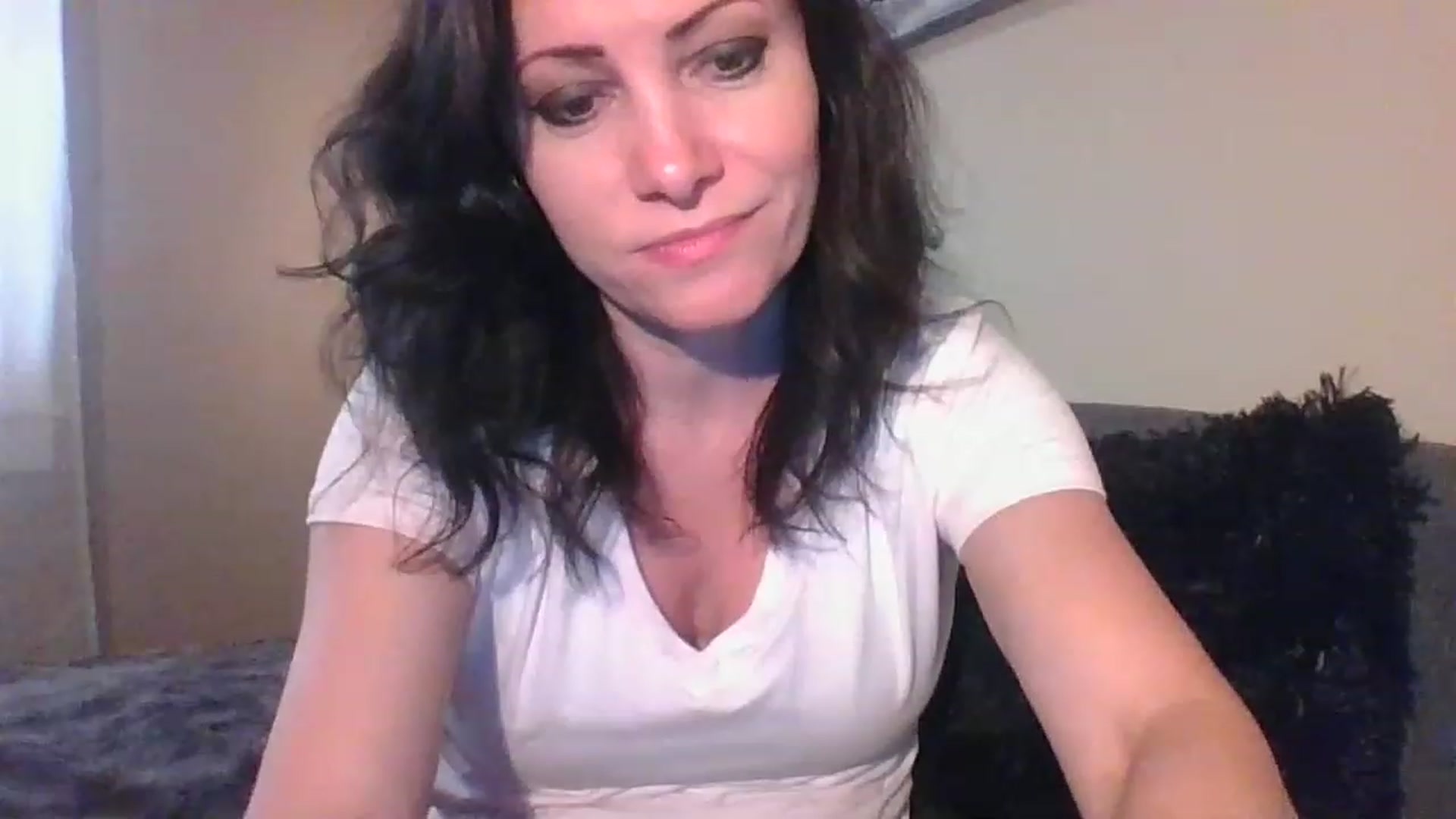 Gallery image thumbnail from LVDOLL's myfreecams stream on, 04/23/2023, 24:10 image 4 of 20