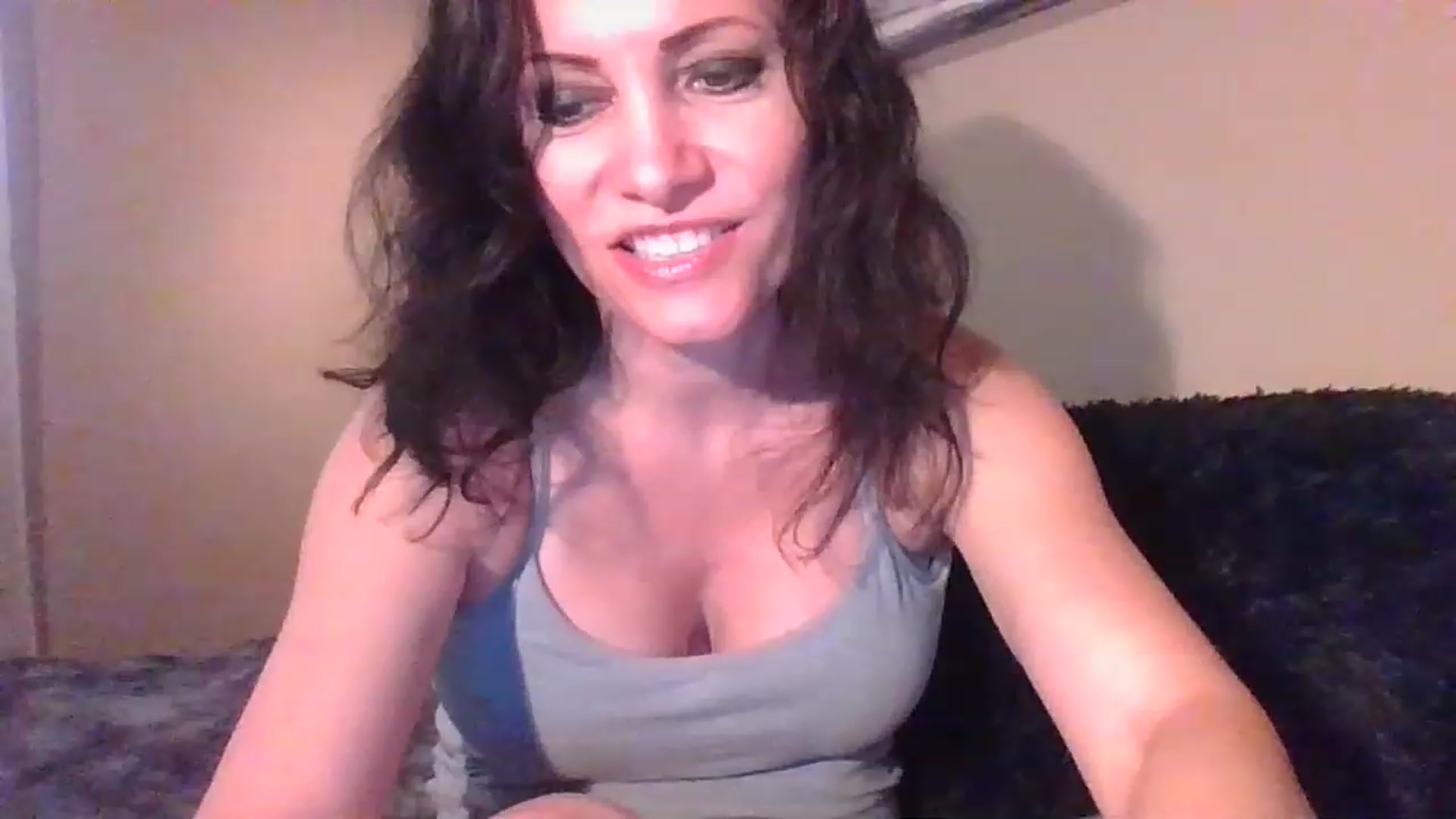 Gallery image thumbnail from LVDOLL's myfreecams stream on, 04/24/2023, 01:57 image 5 of 20