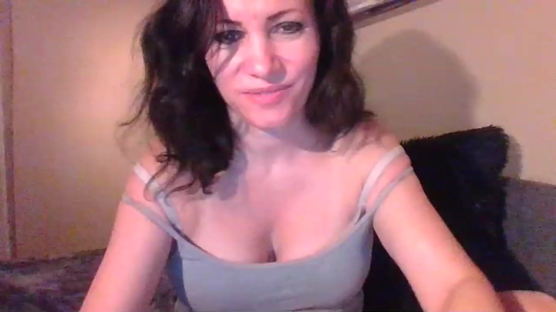 Gallery image thumbnail from LVDOLL's myfreecams stream on, 04/24/2023, 04:16 image 4 of 20