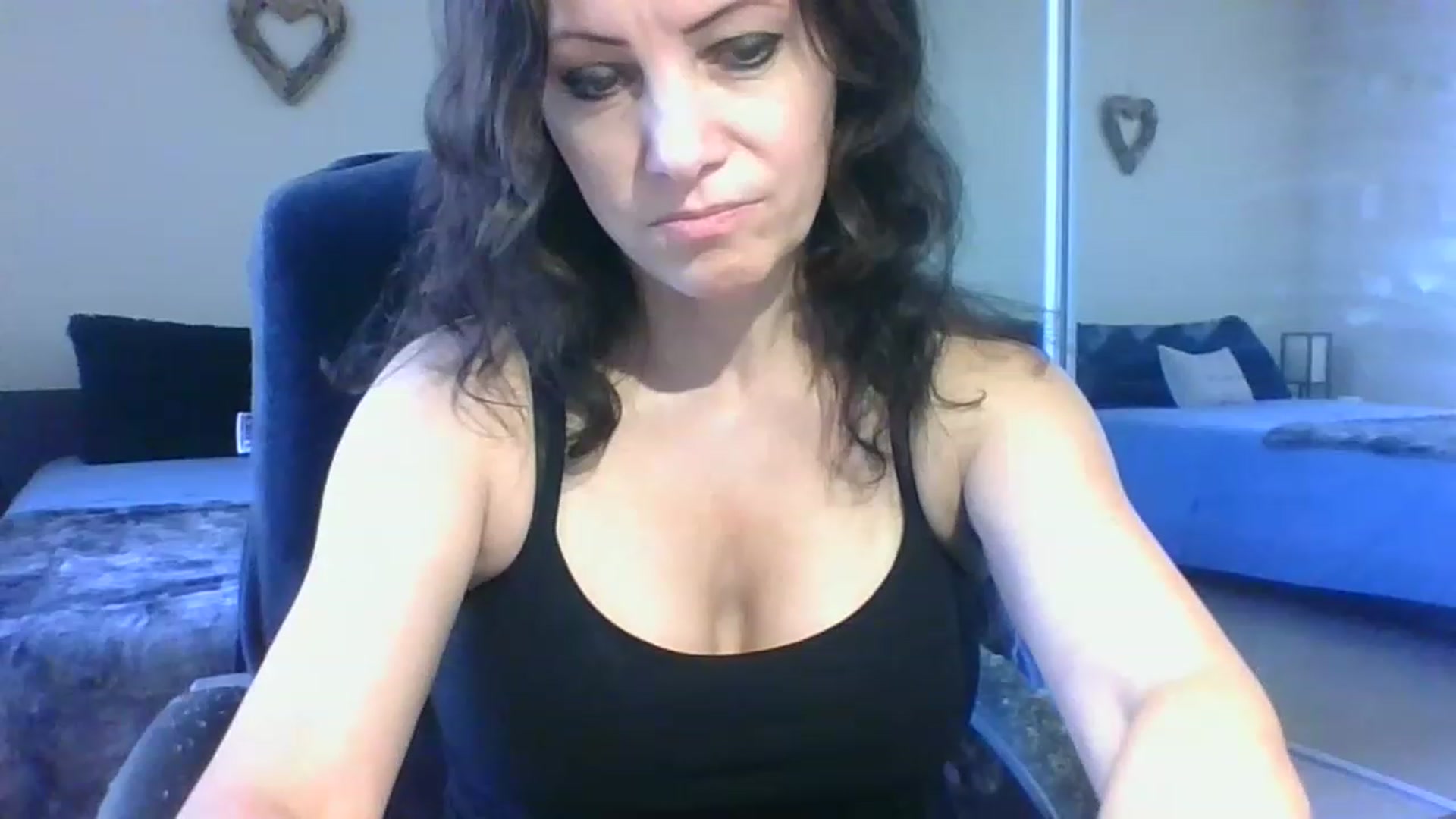 Gallery image thumbnail from LVDOLL's myfreecams stream on, 05/06/2023, 23:04 image 4 of 20