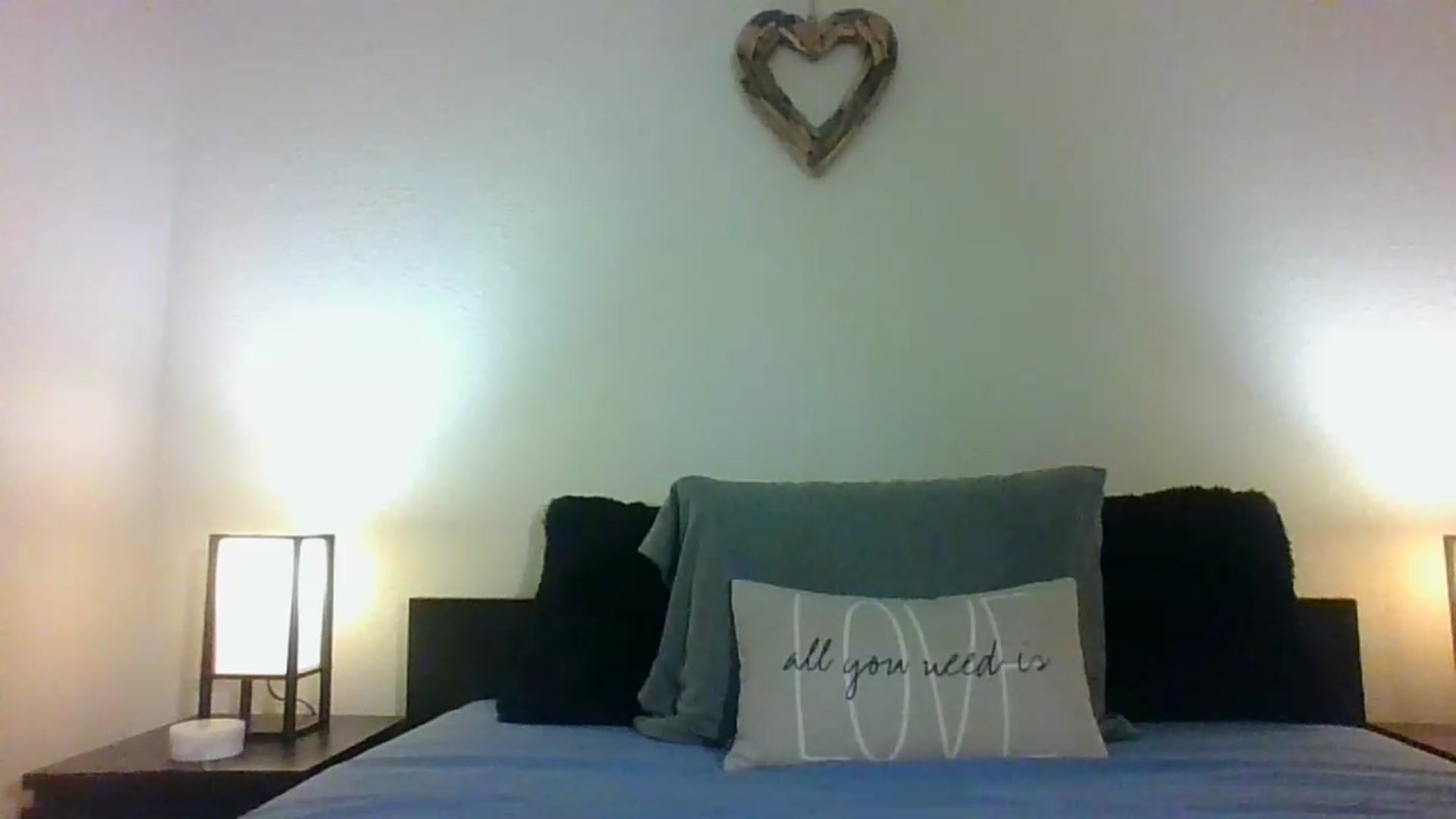 Gallery image thumbnail from LVDOLL's myfreecams stream on, 05/09/2023, 04:09 image 15 of 20