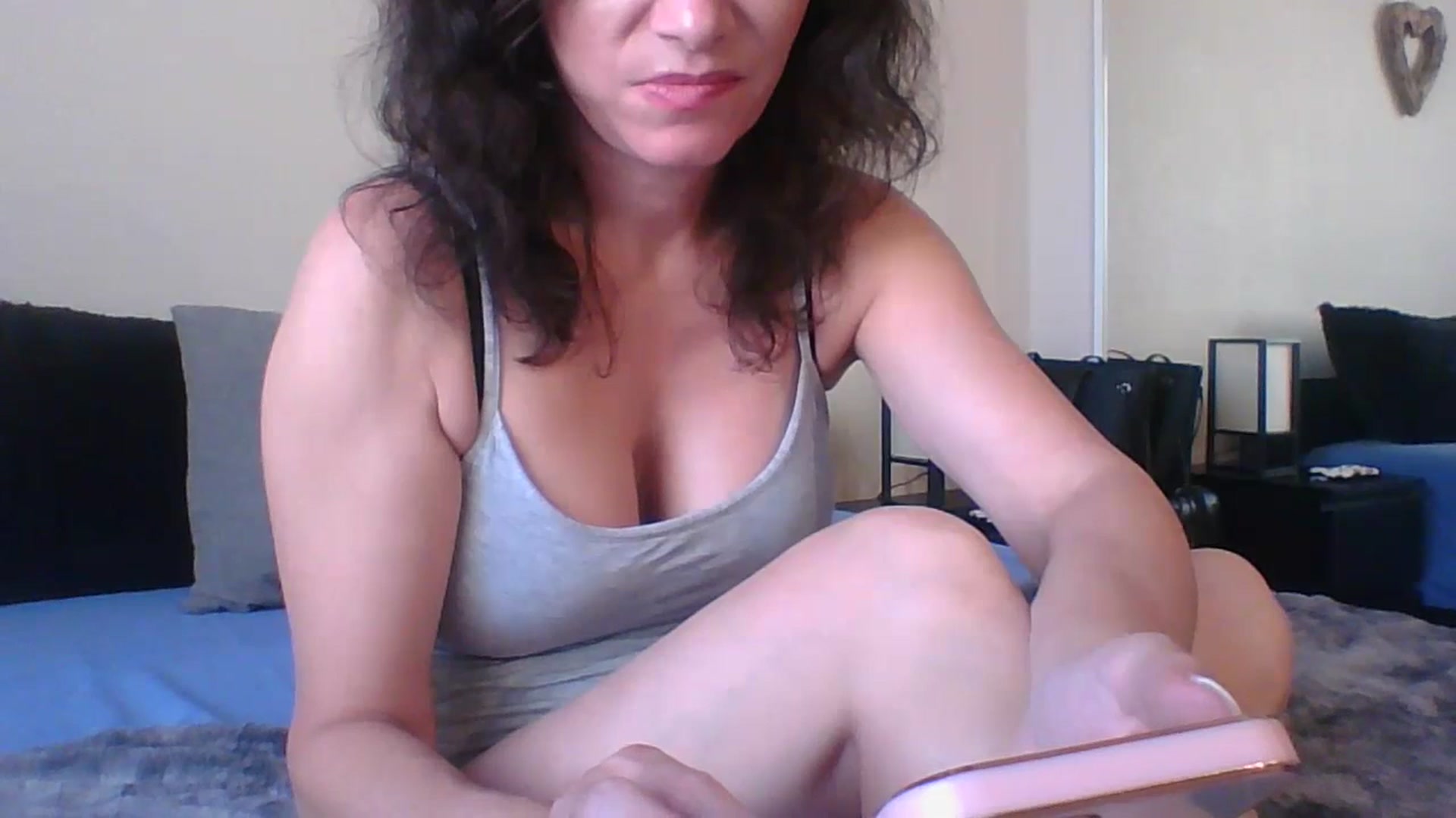 Gallery image thumbnail from LVDOLL's myfreecams stream on, 05/17/2023, 23:46 image 6 of 20