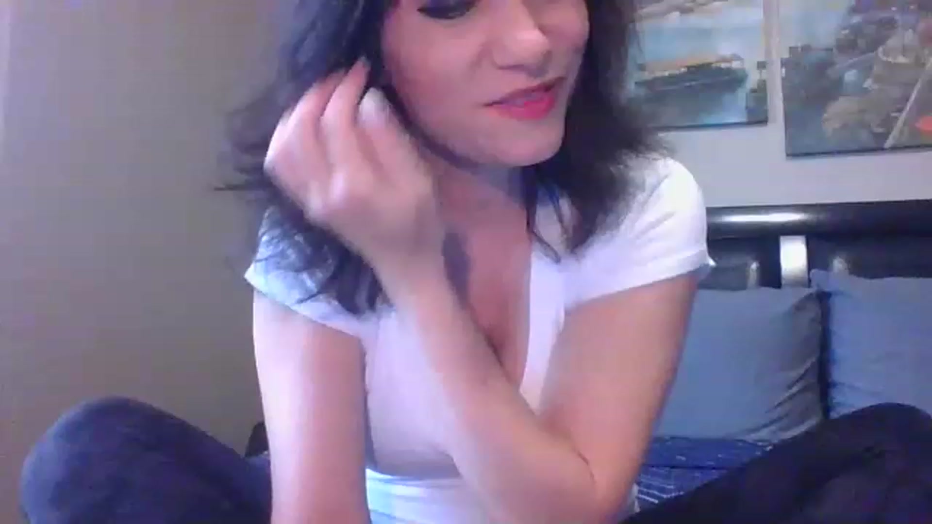 Gallery image thumbnail from LVDOLL's myfreecams stream on, 05/25/2023, 21:34 image 16 of 20