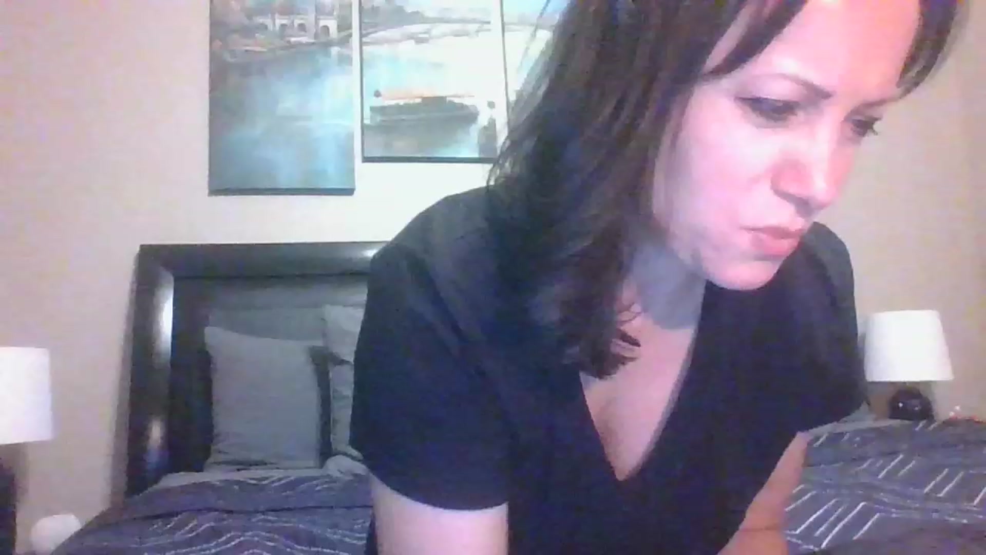Gallery image thumbnail from LVDOLL's myfreecams stream on, 05/27/2023, 04:11 image 18 of 20