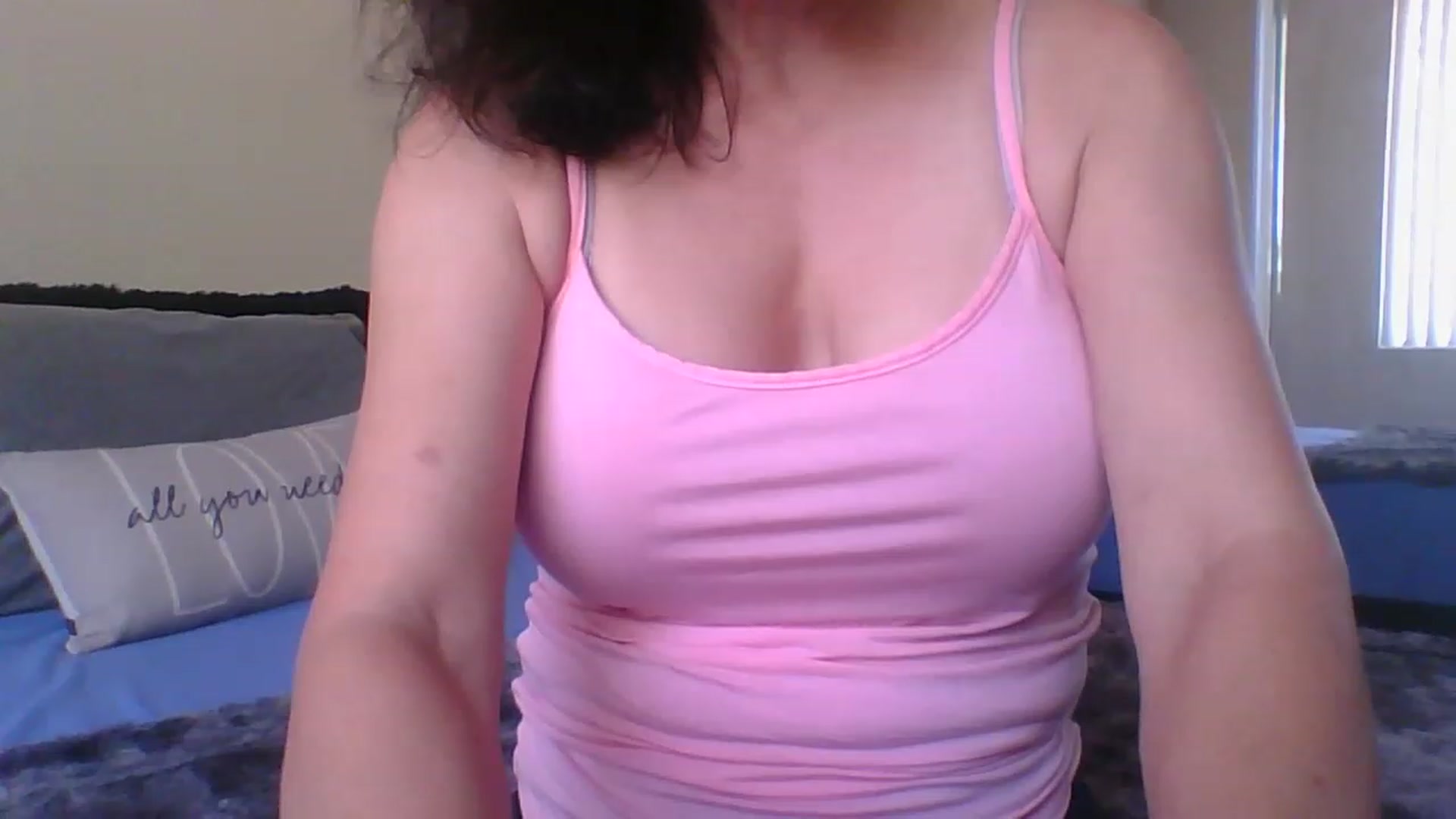 Gallery image thumbnail from LVDOLL's myfreecams stream on, 06/02/2023, 18:44 image 16 of 20