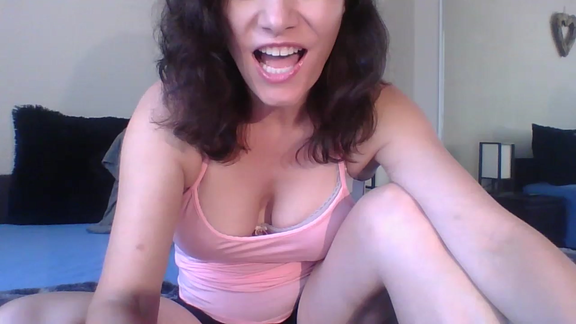 Gallery image thumbnail from LVDOLL's myfreecams stream on, 06/02/2023, 19:45 image 20 of 20