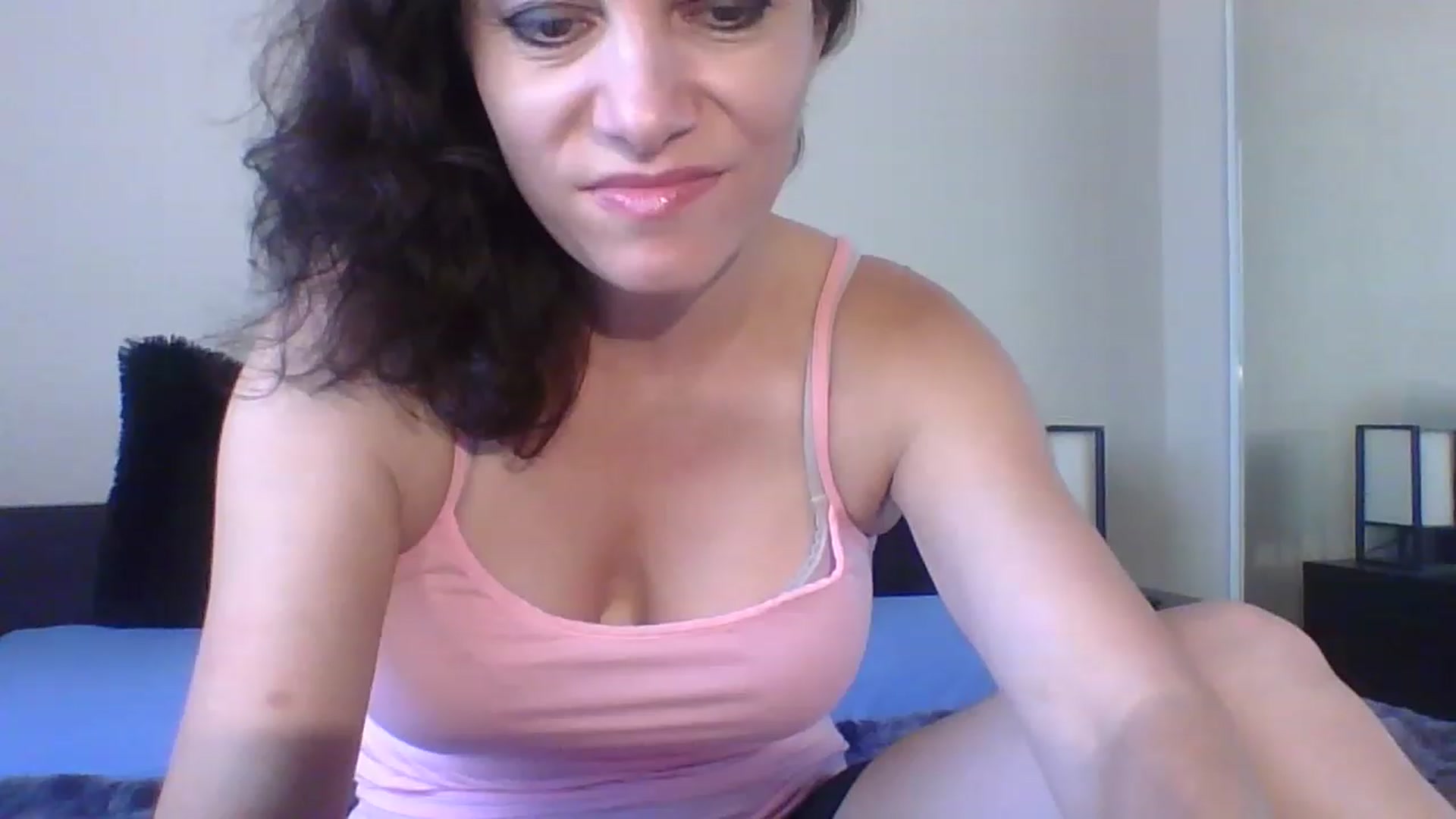 Gallery image thumbnail from LVDOLL's myfreecams stream on, 06/02/2023, 21:28 image 1 of 20