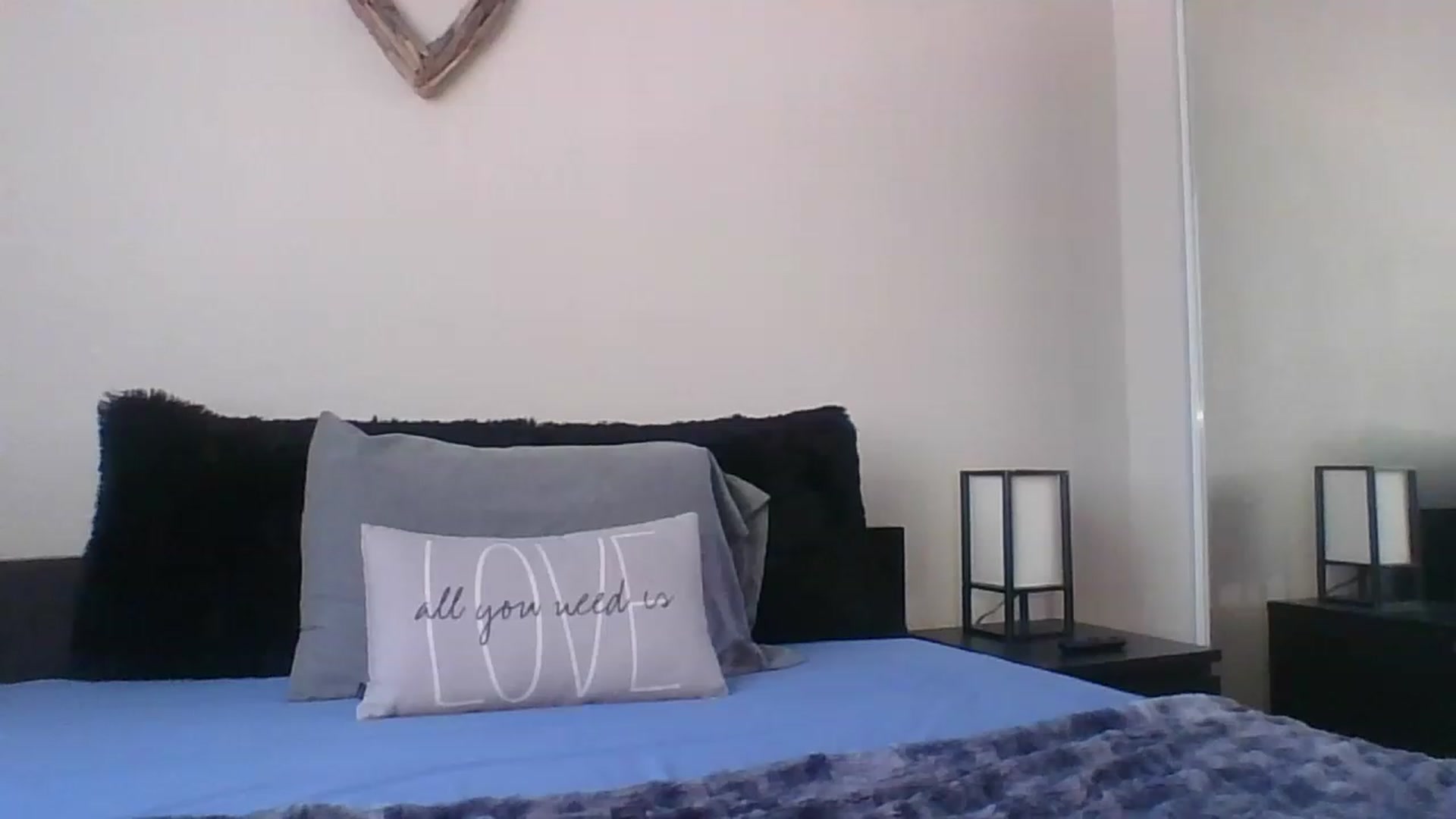 Gallery image thumbnail from LVDOLL's myfreecams stream on, 06/02/2023, 21:28 image 15 of 20