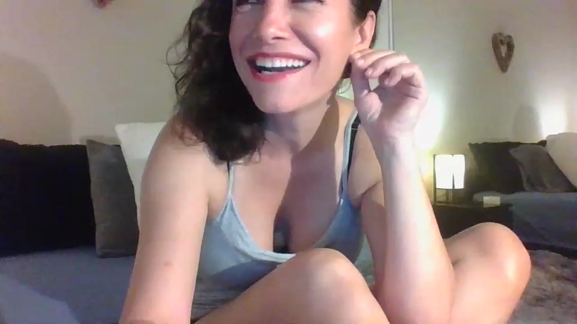 Gallery image thumbnail from LVDOLL's myfreecams stream on, 06/04/2023, 04:37 image 2 of 20