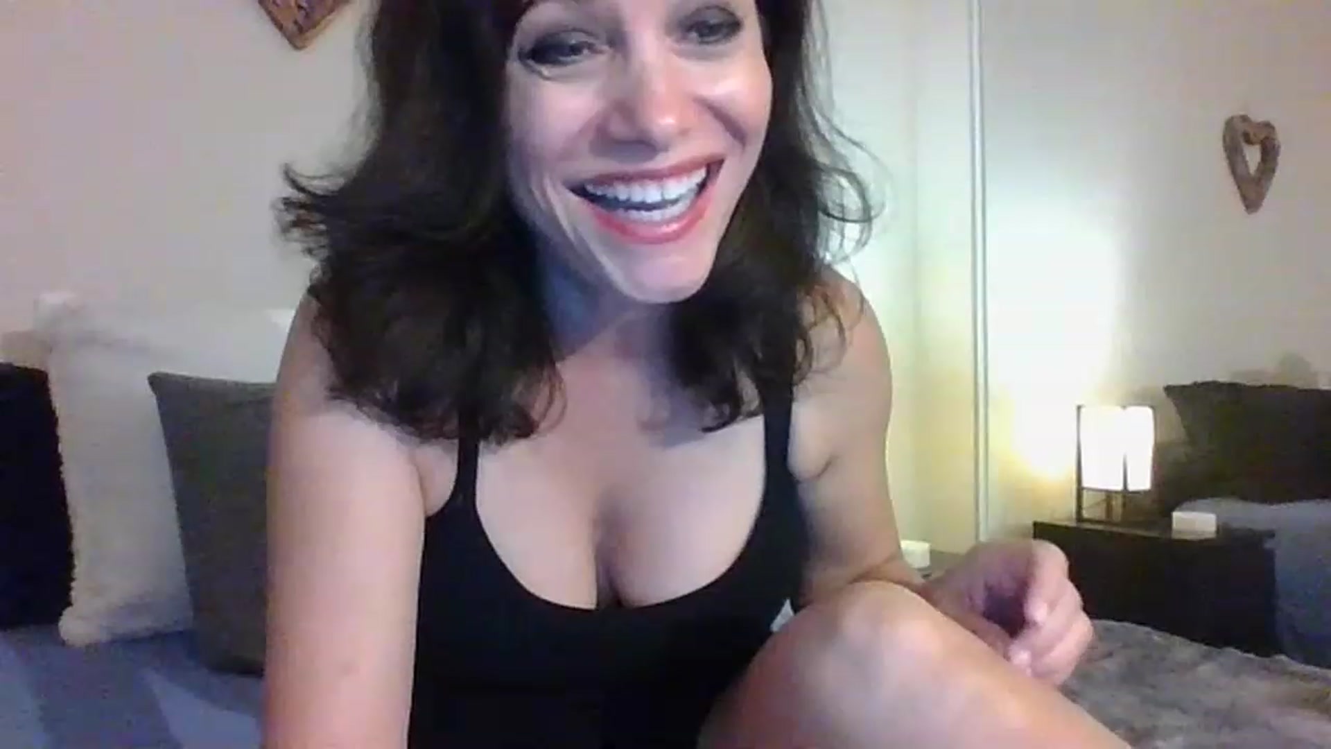 Gallery image thumbnail from LVDOLL's myfreecams stream on, 06/05/2023, 03:39 image 10 of 20