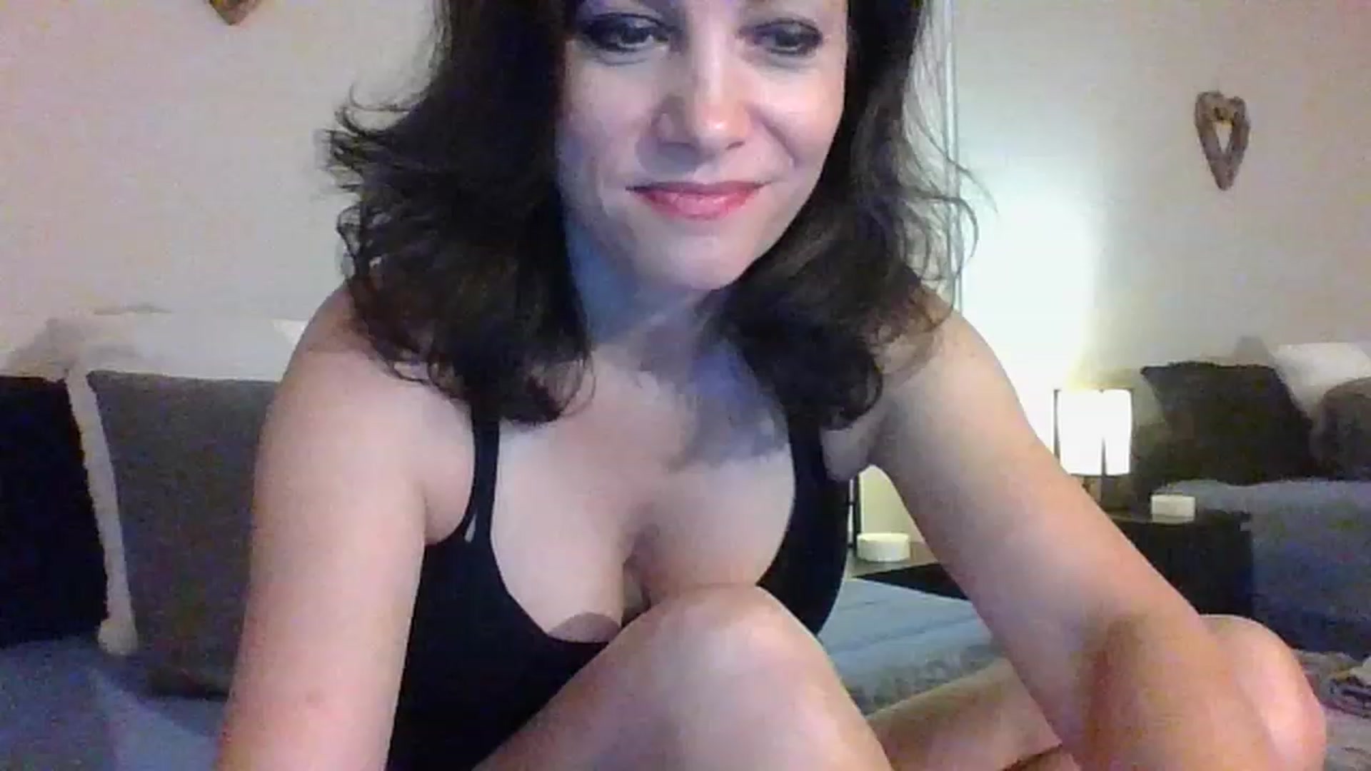 Gallery image thumbnail from LVDOLL's myfreecams stream on, 06/05/2023, 03:39 image 1 of 20