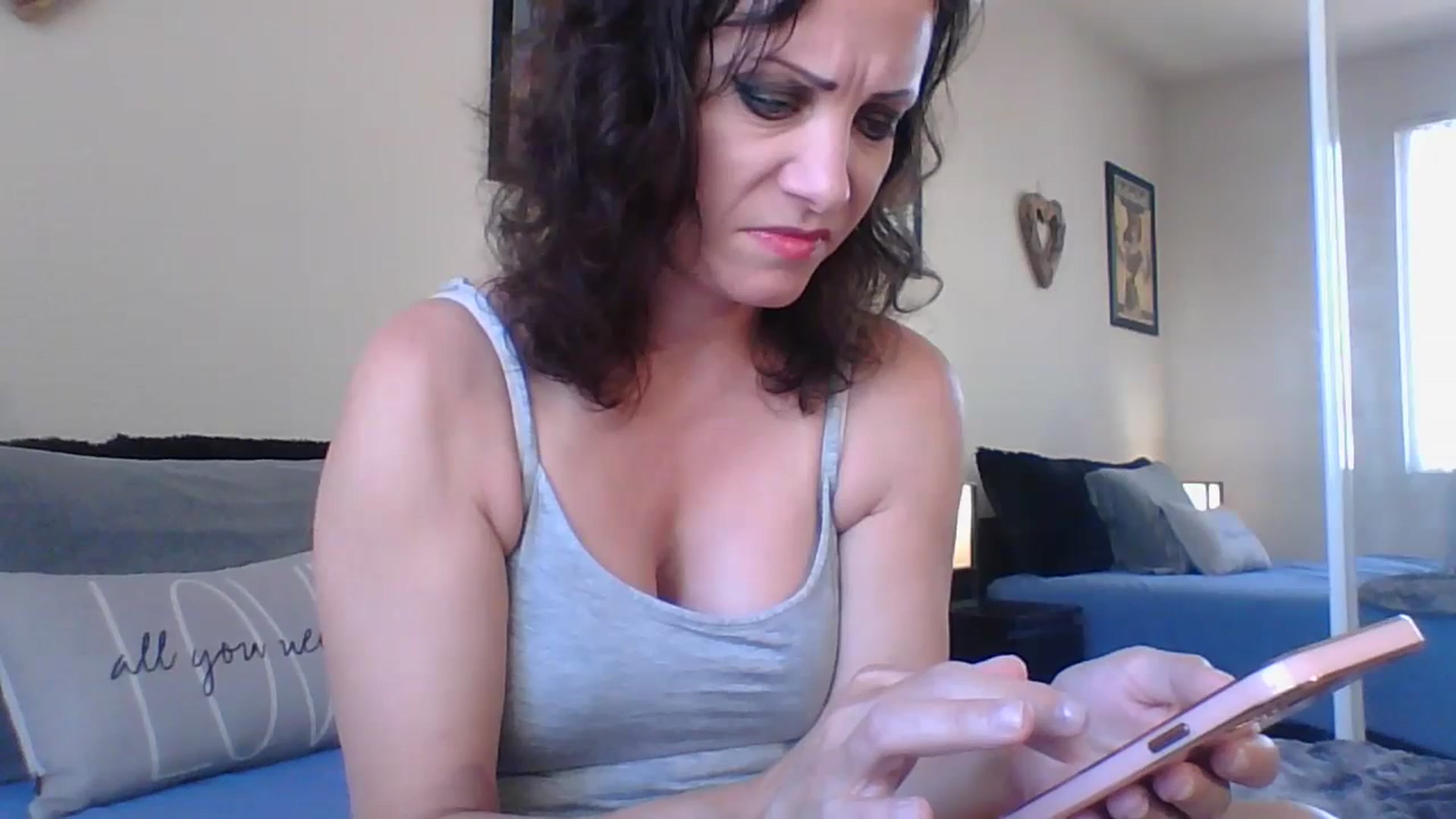 Gallery image thumbnail from LVDOLL's myfreecams stream on, 06/06/2023, 22:06 image 13 of 20