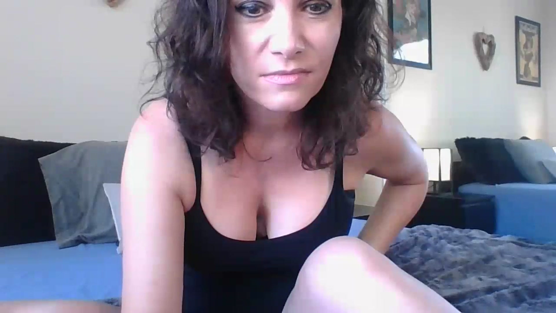 Gallery image thumbnail from LVDOLL's myfreecams stream on, 06/07/2023, 23:20 image 12 of 20