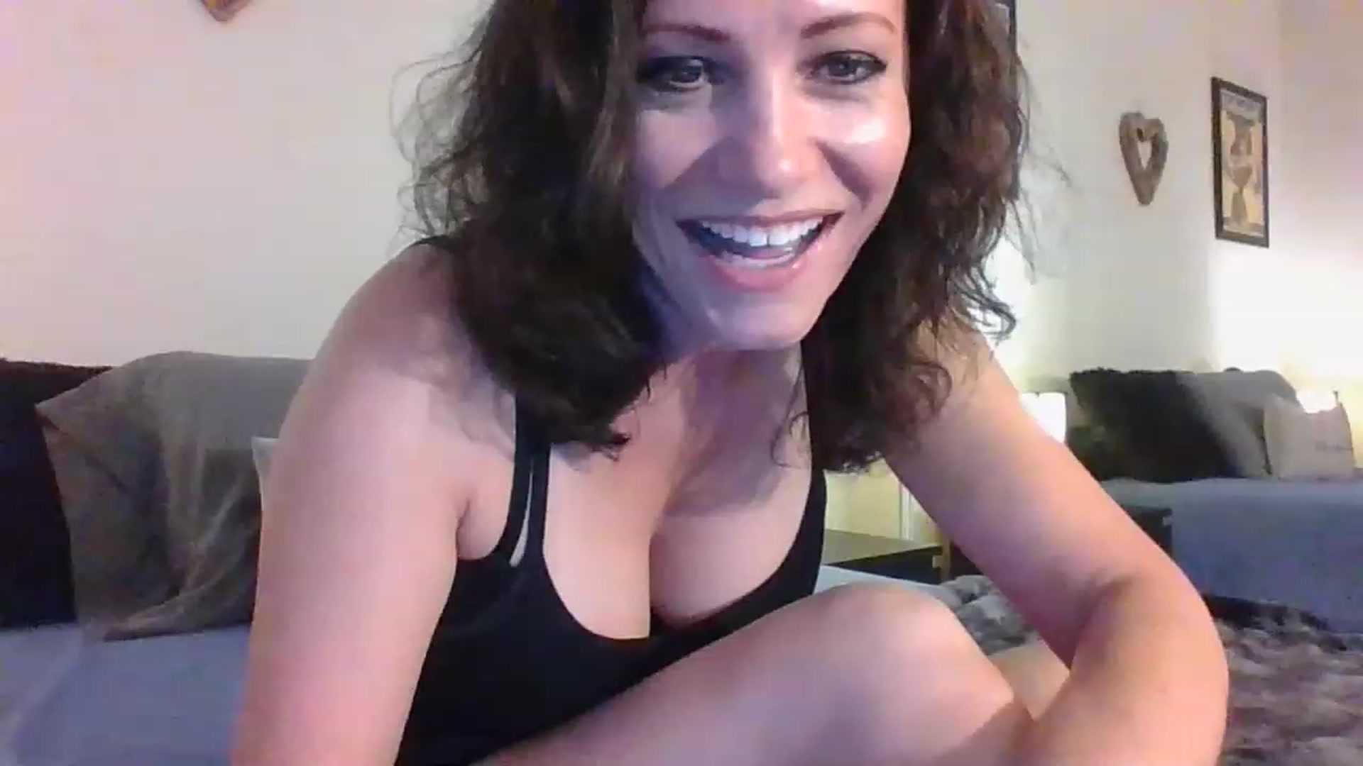 Gallery image thumbnail from LVDOLL's myfreecams stream on, 06/08/2023, 03:14 image 7 of 20