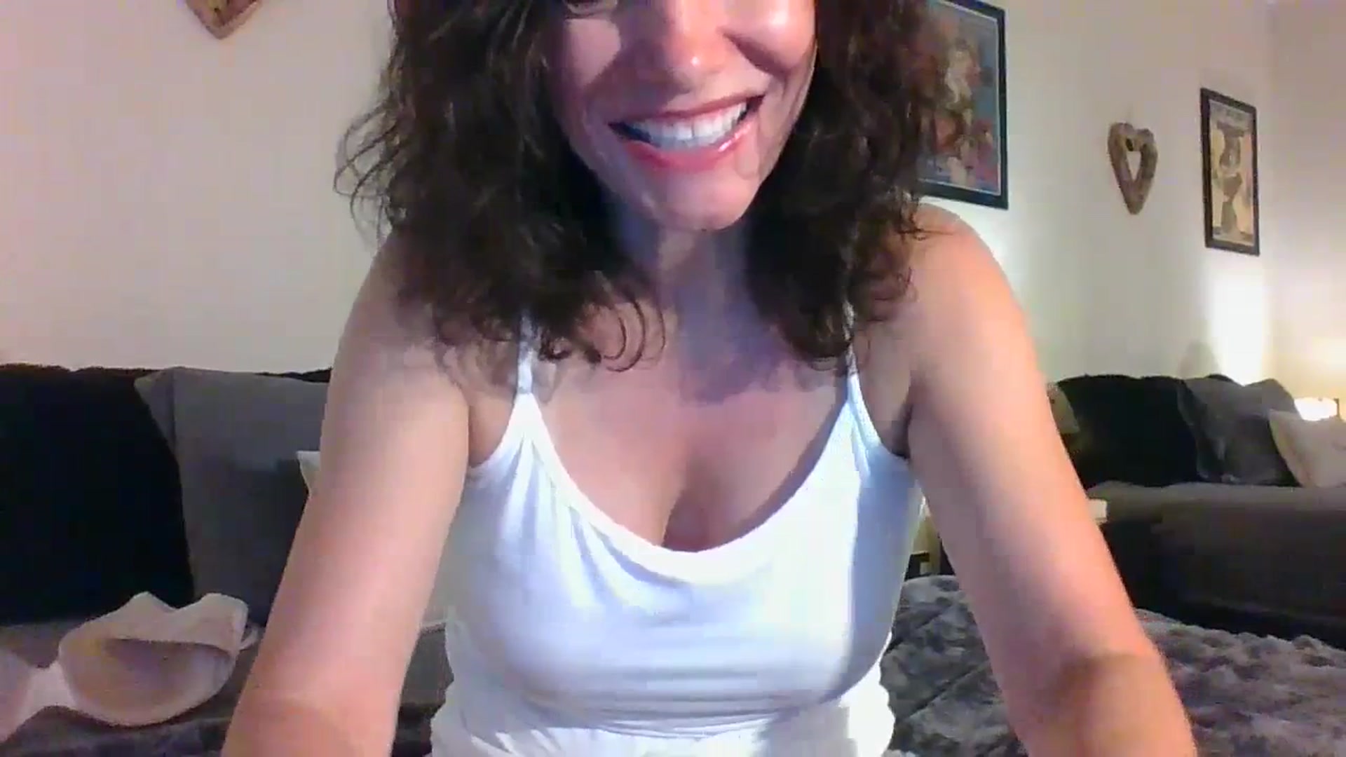 Gallery image thumbnail from LVDOLL's myfreecams stream on, 06/10/2023, 04:49 image 7 of 20