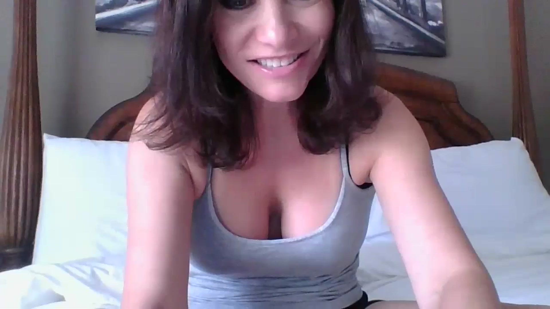 Gallery image thumbnail from LVDOLL's myfreecams stream on, 06/12/2023, 18:20 image 17 of 20