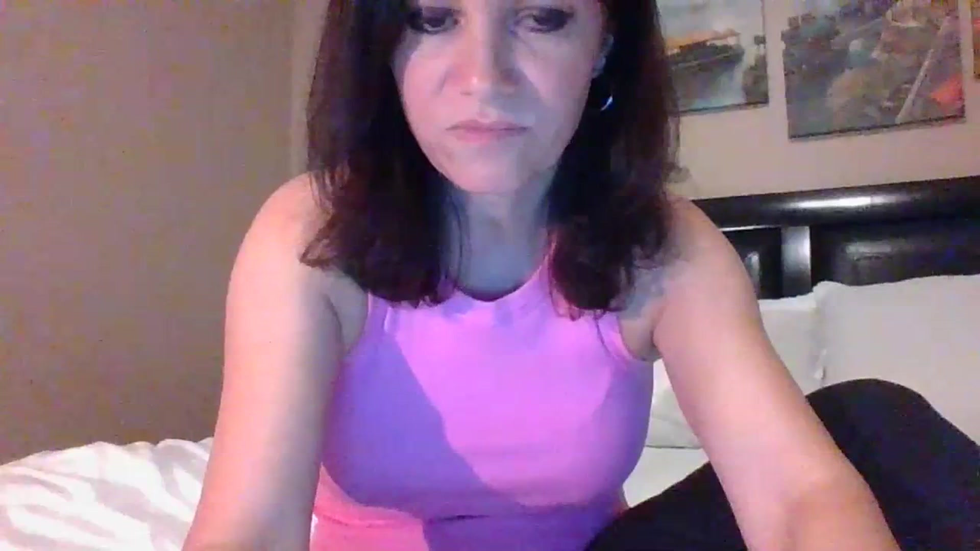Gallery image thumbnail from LVDOLL's myfreecams stream on, 06/13/2023, 04:06 image 10 of 20