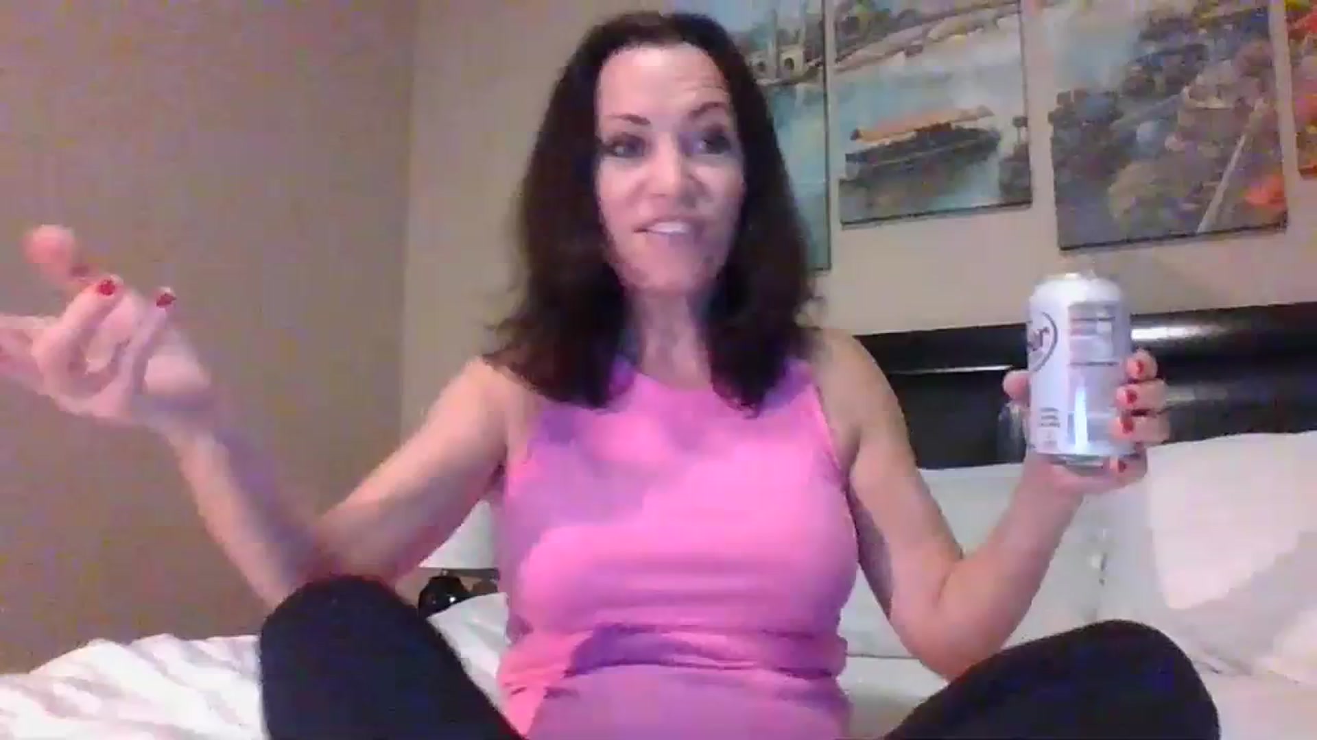 Gallery image thumbnail from LVDOLL's myfreecams stream on, 06/13/2023, 04:06 image 1 of 20