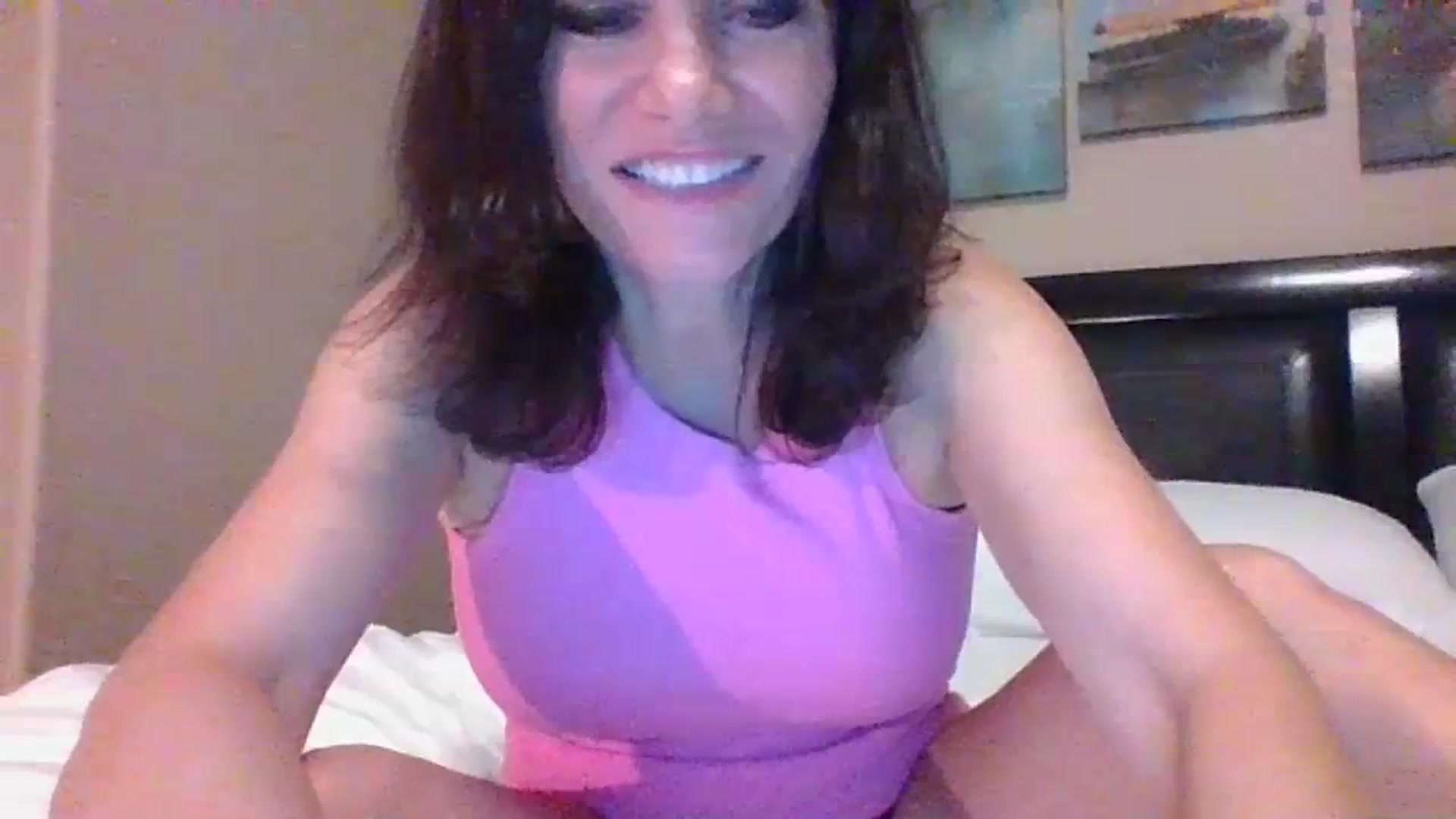 Gallery image thumbnail from LVDOLL's myfreecams stream on, 06/13/2023, 06:18 image 16 of 20