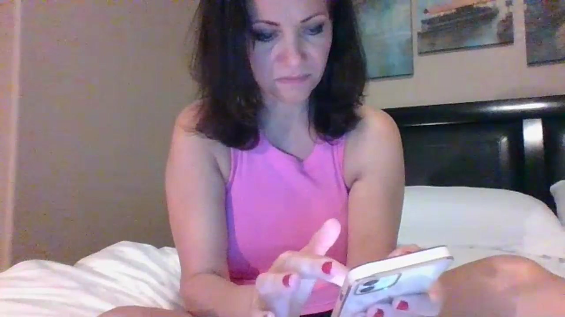 Gallery image thumbnail from LVDOLL's myfreecams stream on, 06/13/2023, 06:18 image 13 of 20