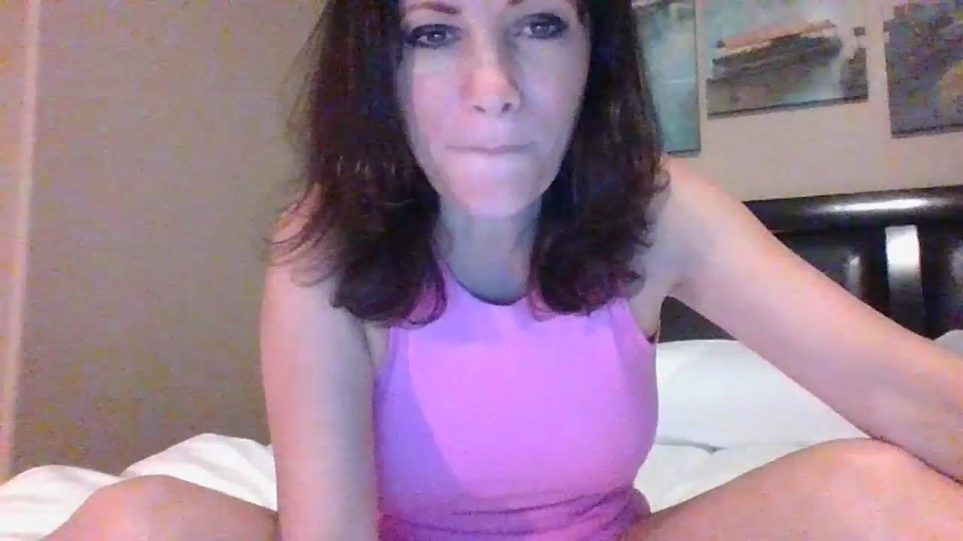 Gallery image thumbnail from LVDOLL's myfreecams stream on, 06/13/2023, 06:18 image 10 of 20