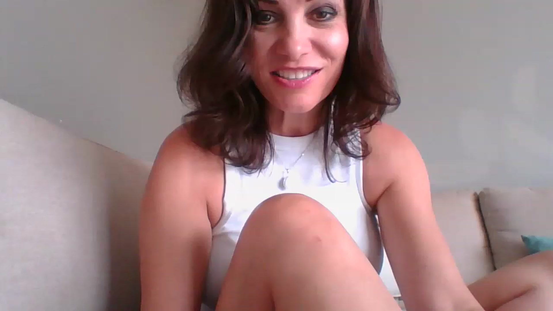 Gallery image thumbnail from LVDOLL's myfreecams stream on, 06/18/2023, 19:04 image 2 of 20