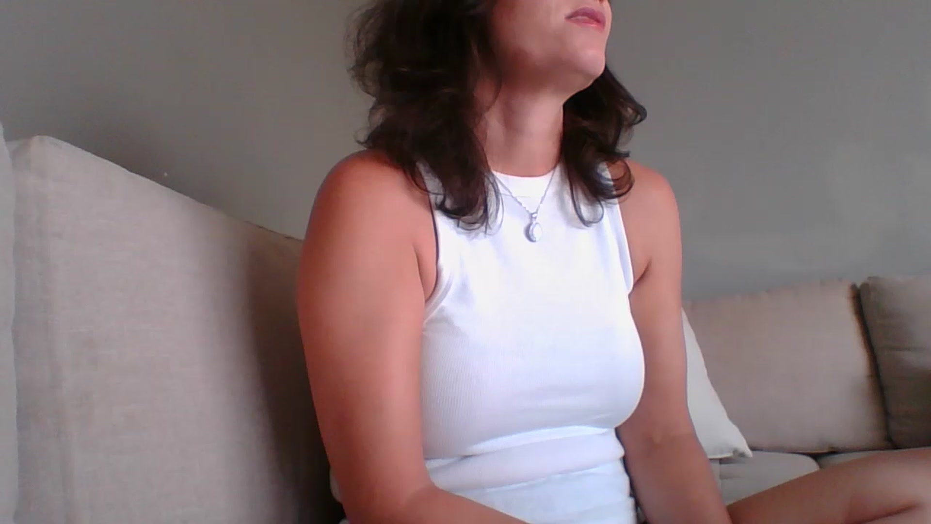 Gallery image thumbnail from LVDOLL's myfreecams stream on, 06/18/2023, 19:04 image 11 of 20