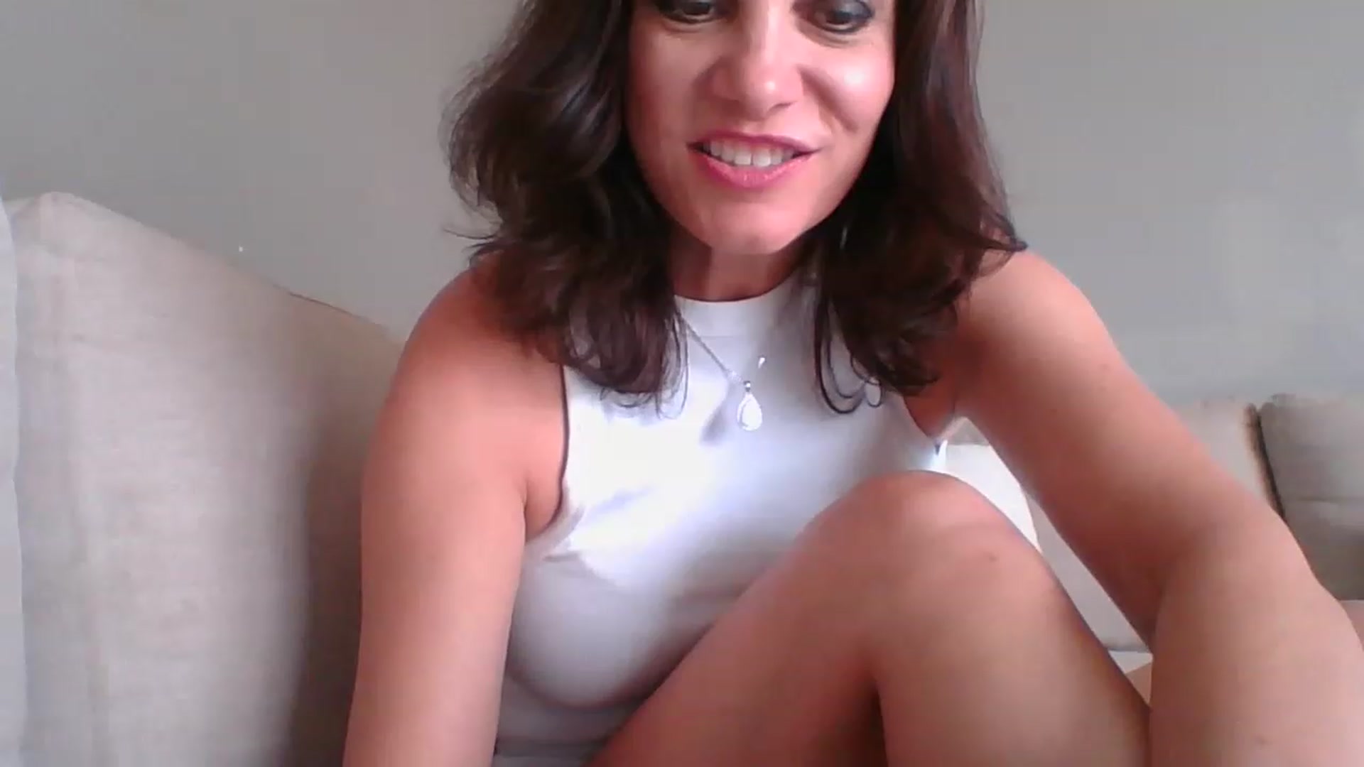 Gallery image thumbnail from LVDOLL's myfreecams stream on, 06/18/2023, 19:04 image 8 of 20