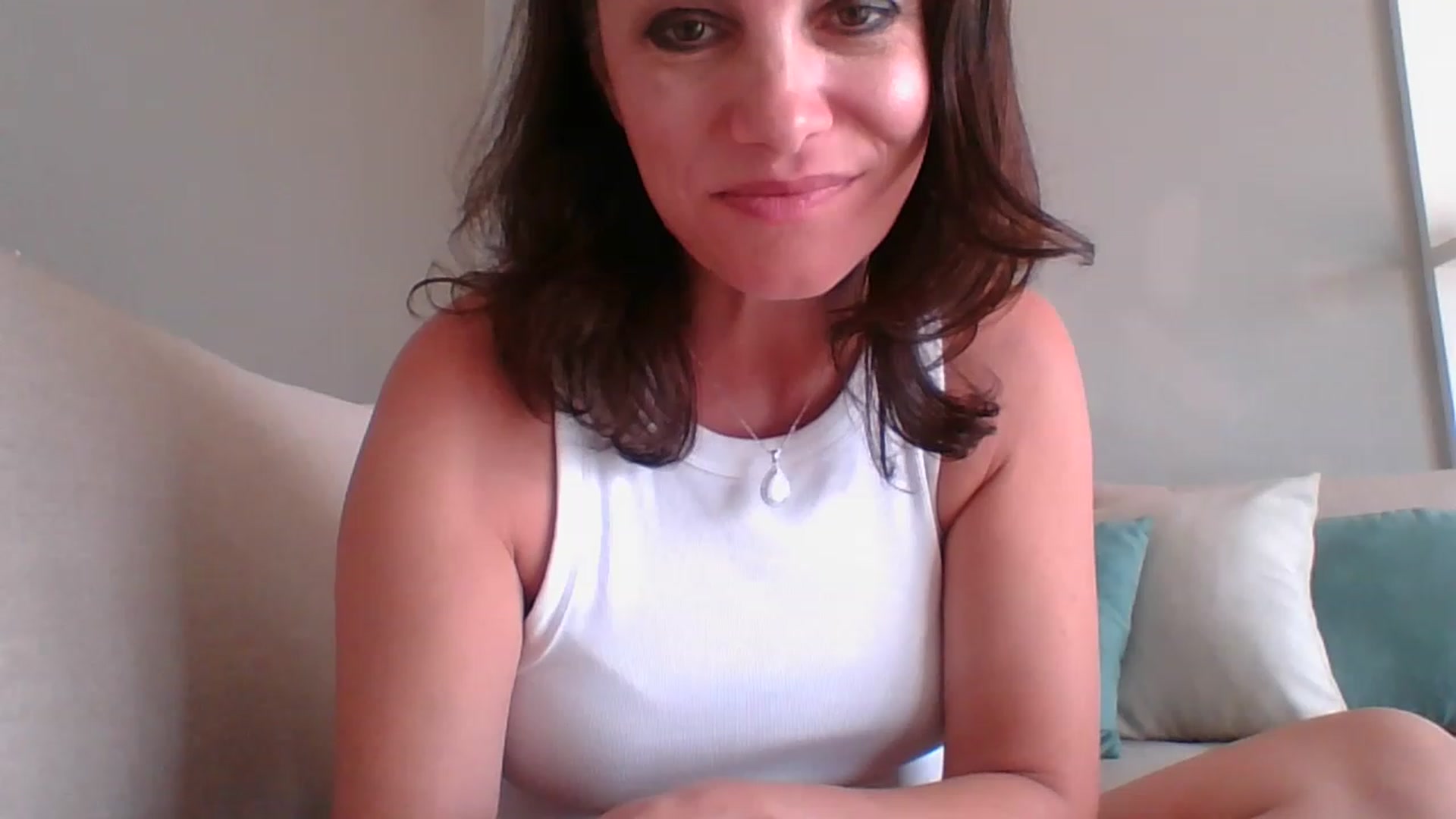 Gallery image thumbnail from LVDOLL's myfreecams stream on, 06/18/2023, 21:18 image 7 of 20