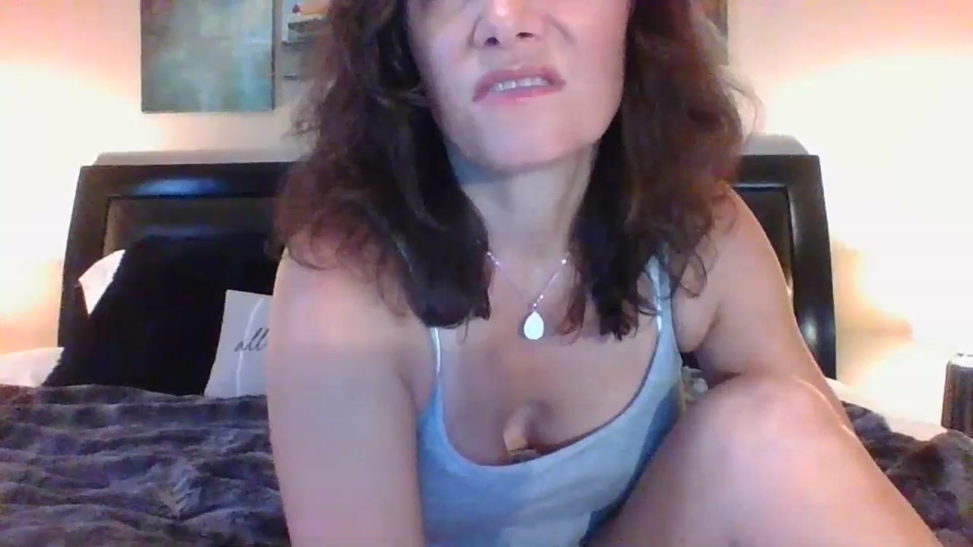 Gallery image thumbnail from LVDOLL's myfreecams stream on, 06/21/2023, 01:04 image 14 of 20